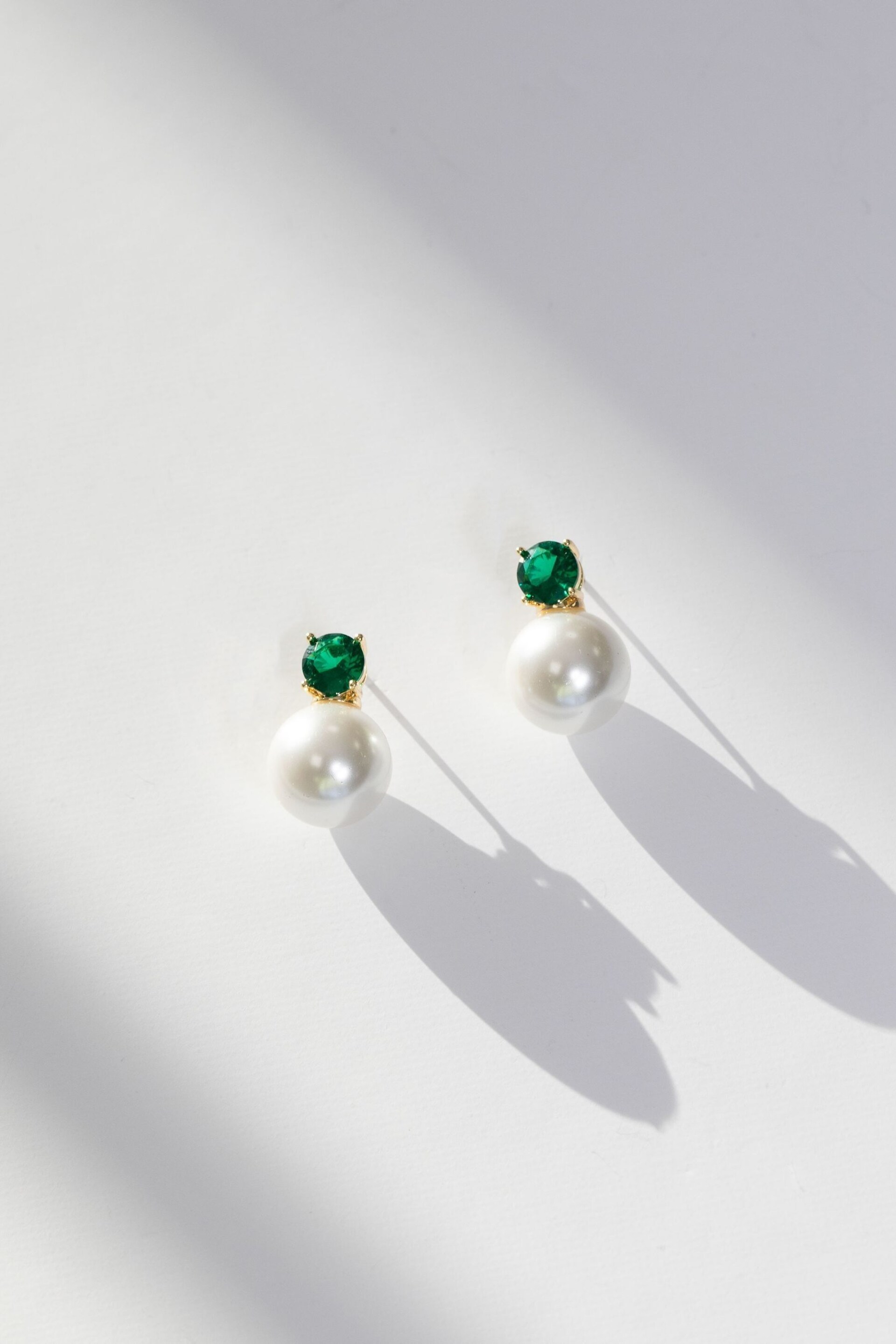 Jon Richard Gold Tone Cubic Zirconia Stone Pearl Drop Stud Earrings - Image 3 of 4