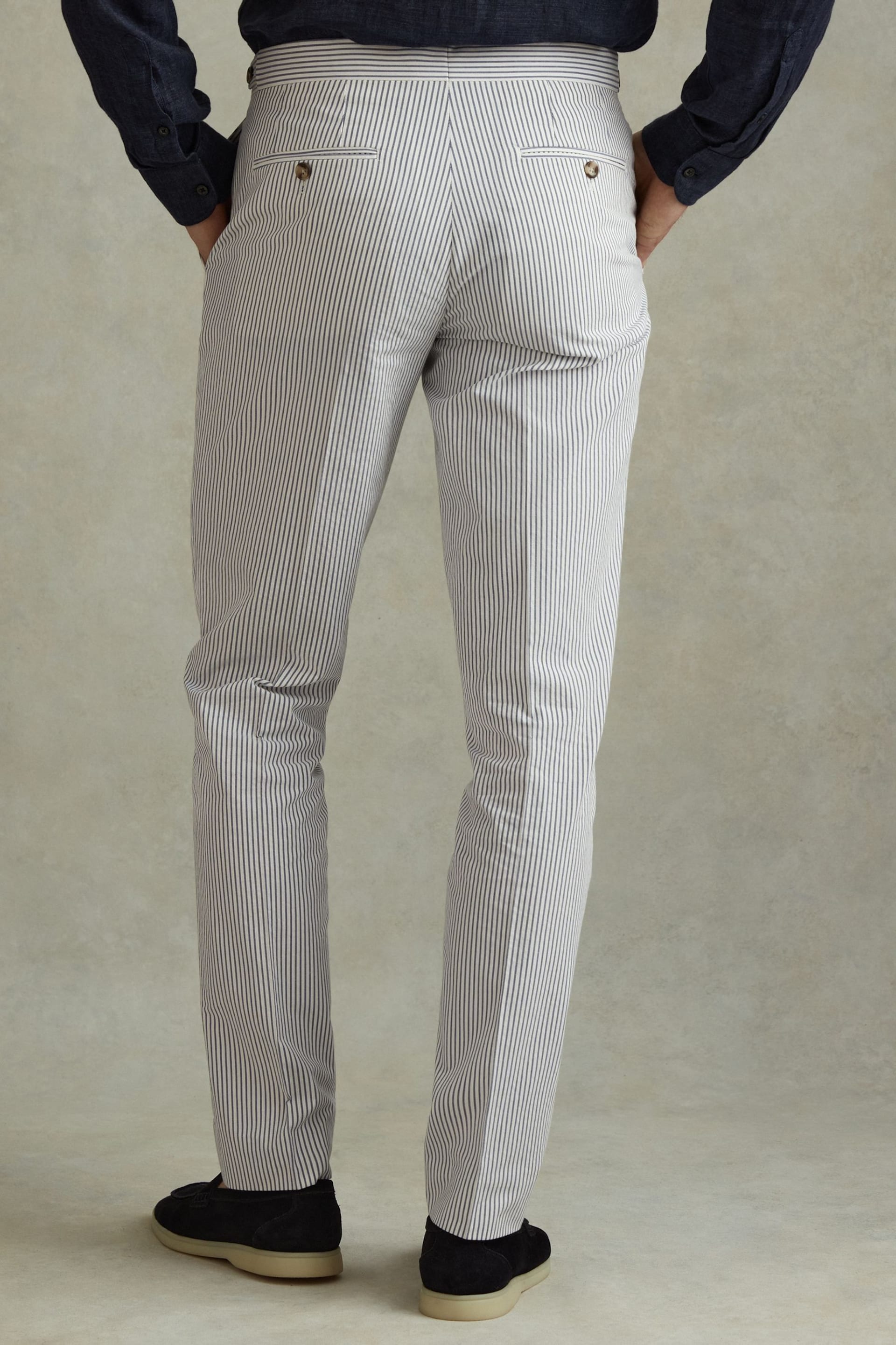 Reiss Soft Blue/White Barr Cotton Seersucker Adjuster Trousers - Image 4 of 5