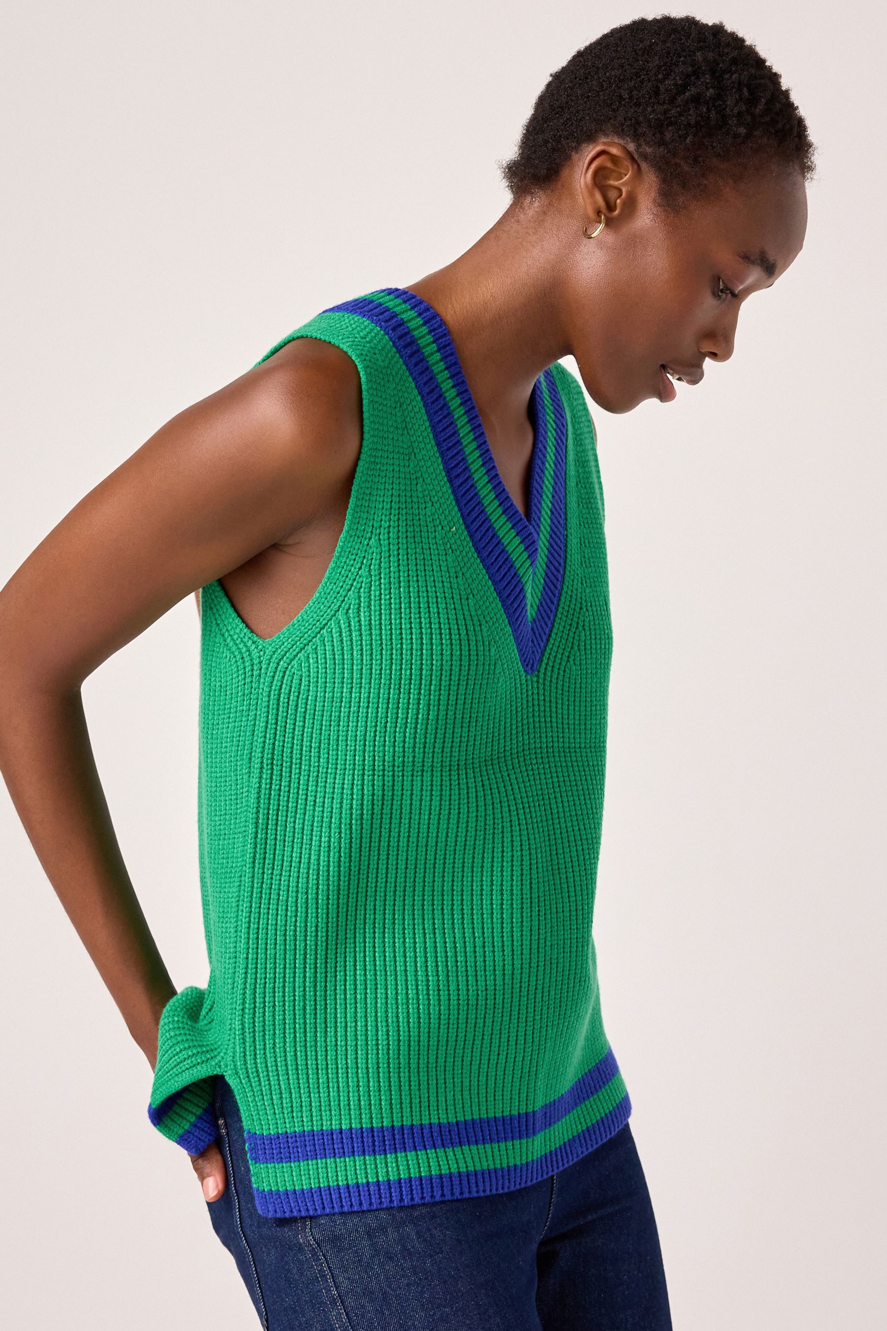 Knitted vest tops online