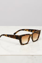 Lipsy Brown Oversized Cateye Quilted Sunglasses - Image 3 of 4