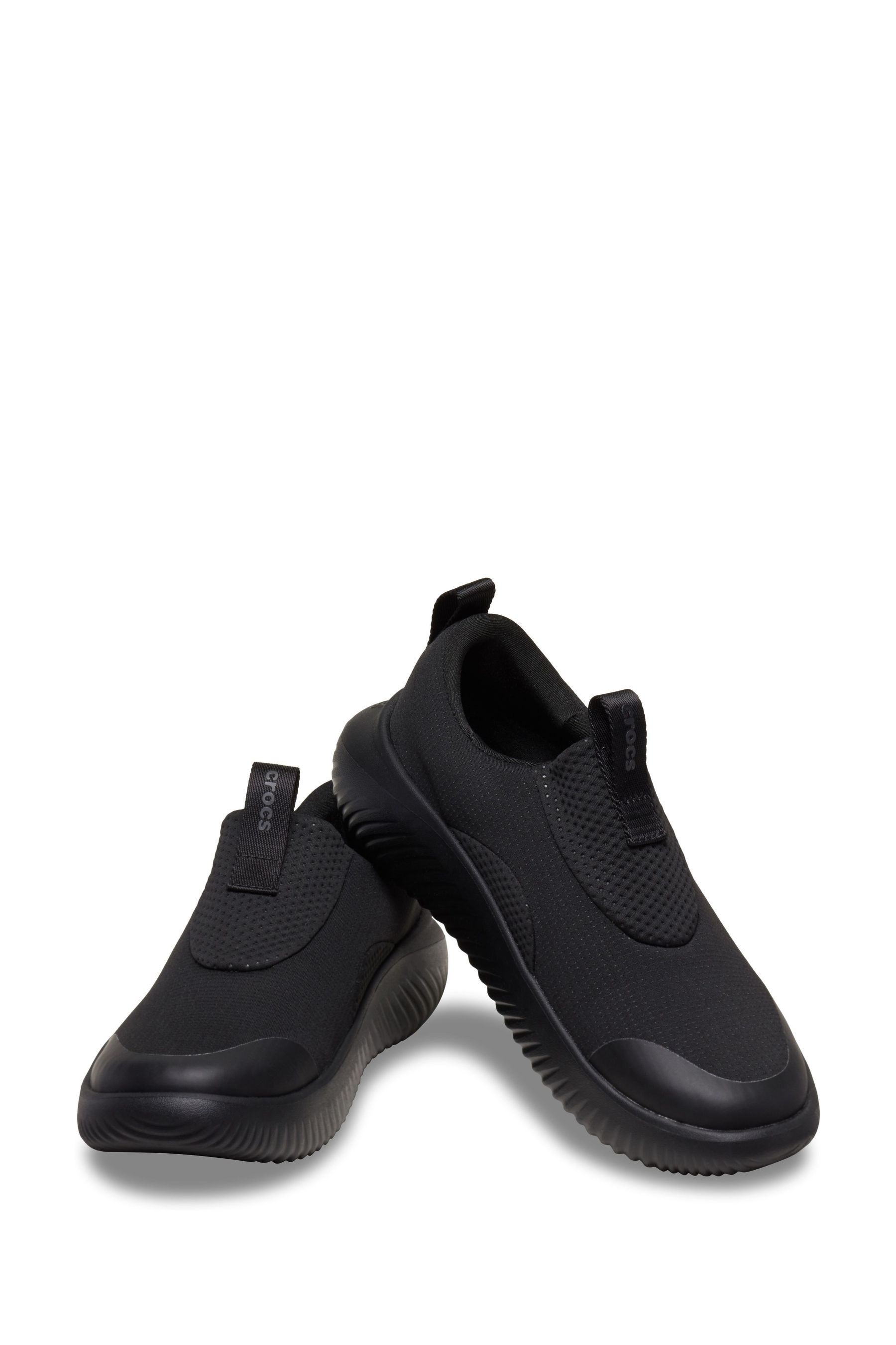 Atmosphere shoes store