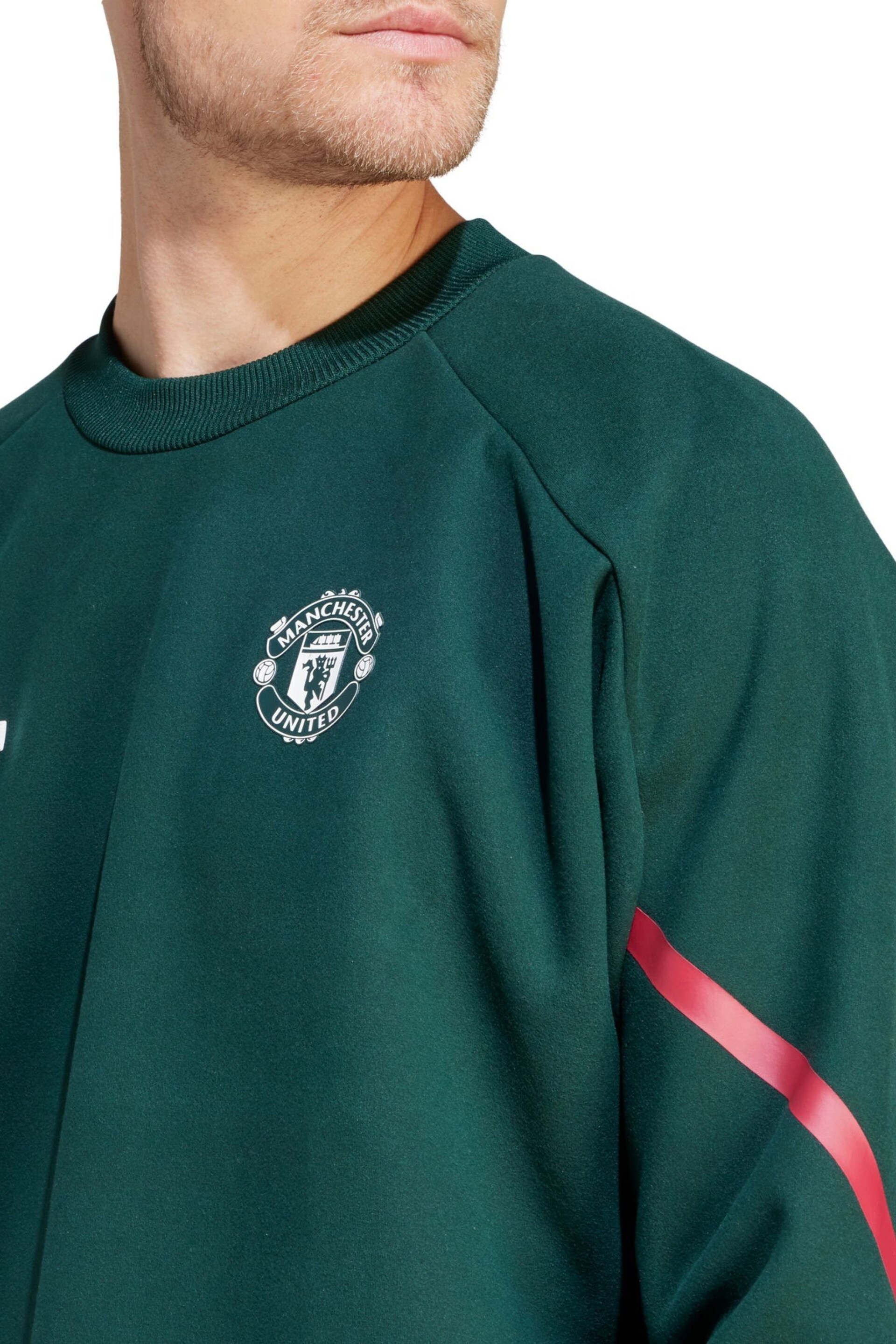 adidas Green Manchester United D4GMDY Travel Sweatshirt - Image 3 of 5