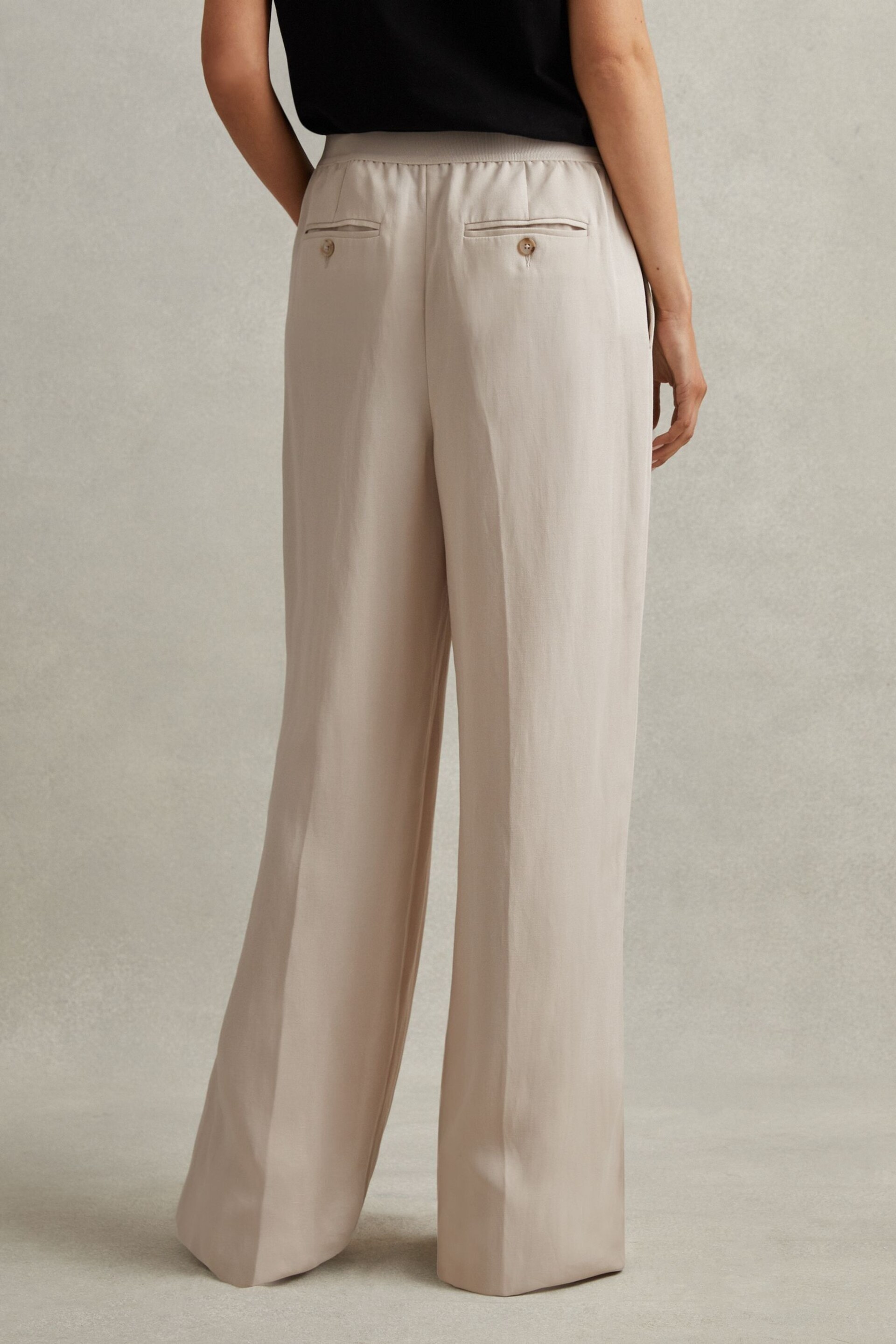 Reiss Oatmeal Vera Petite Lyocell Linen Wide Leg Trousers - Image 3 of 7