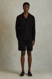 Reiss Black Milos Elasticated Plisse Shorts - Image 1 of 5