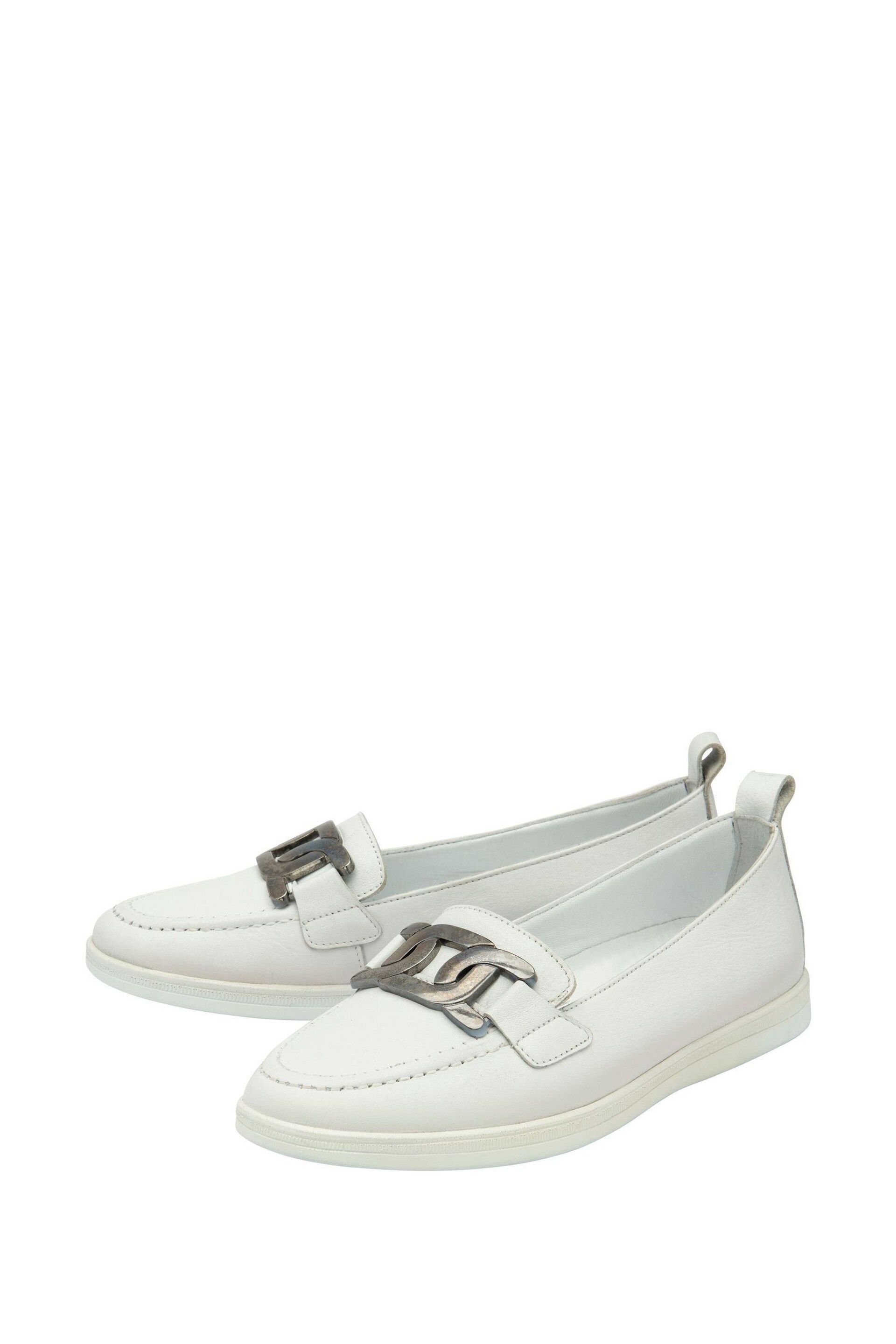 Lotus White Slip-On Casual Shoes - Image 2 of 4