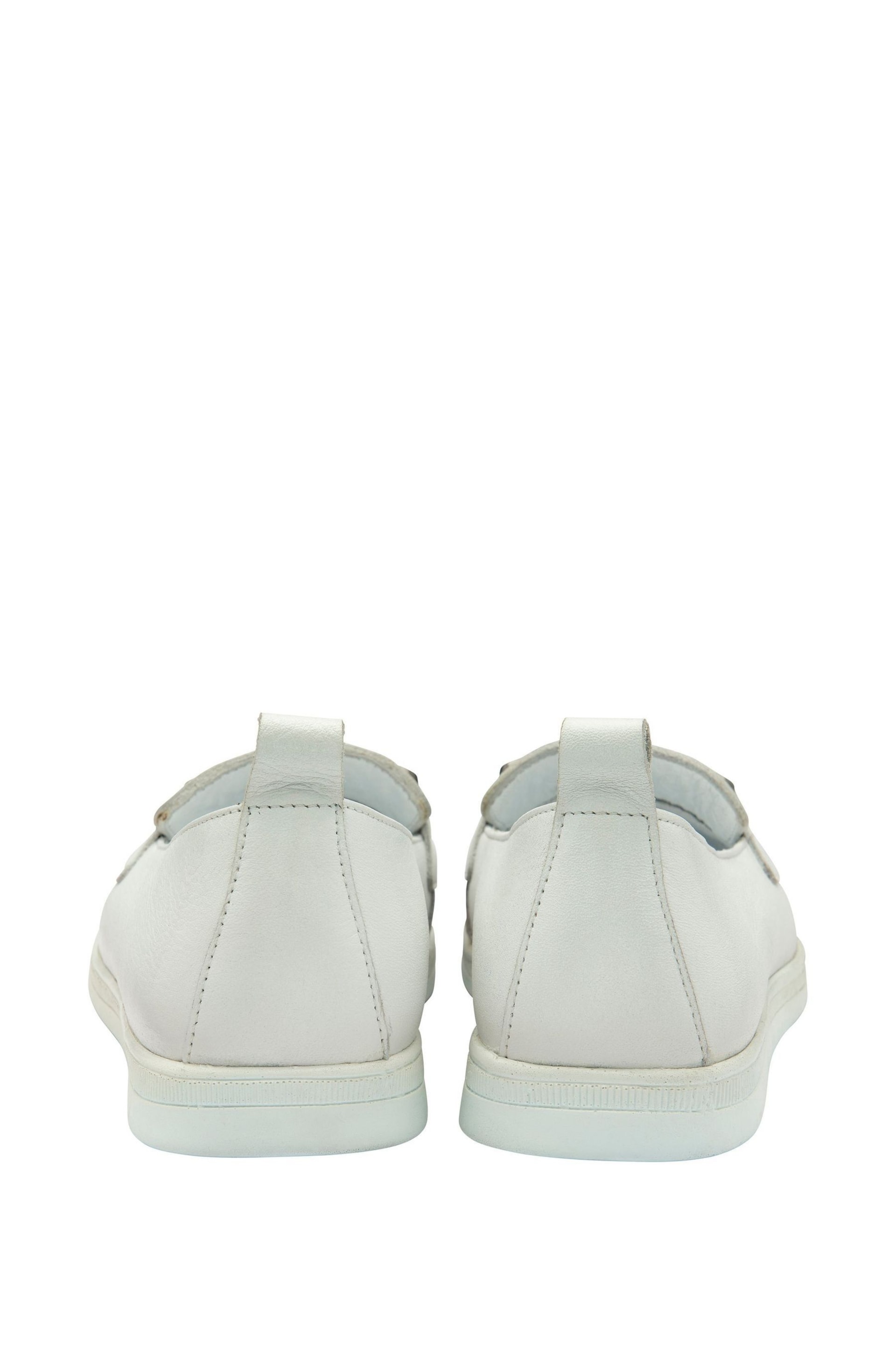 Lotus White Slip-On Casual Shoes - Image 3 of 4