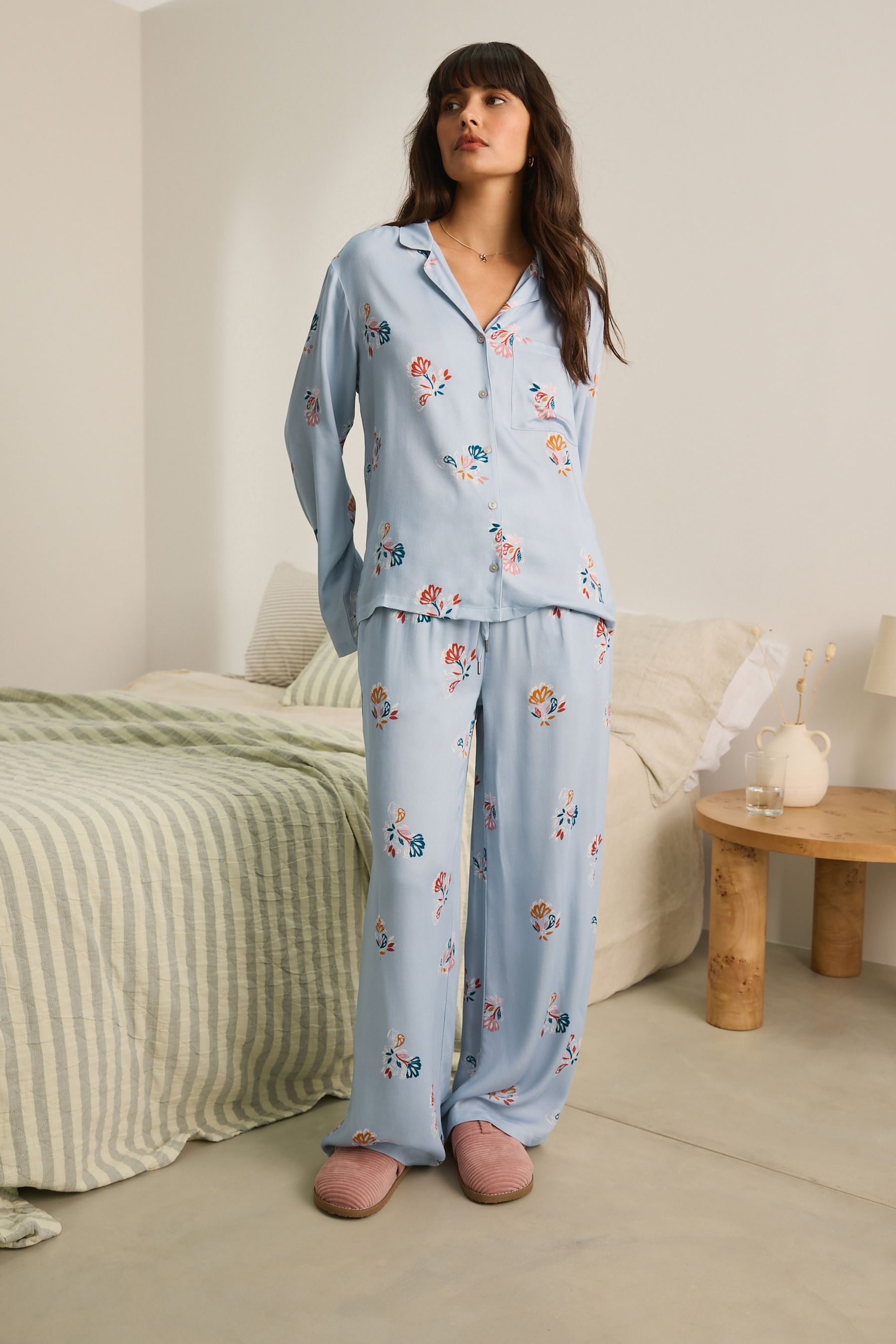 Ditsy floral pyjamas clearance