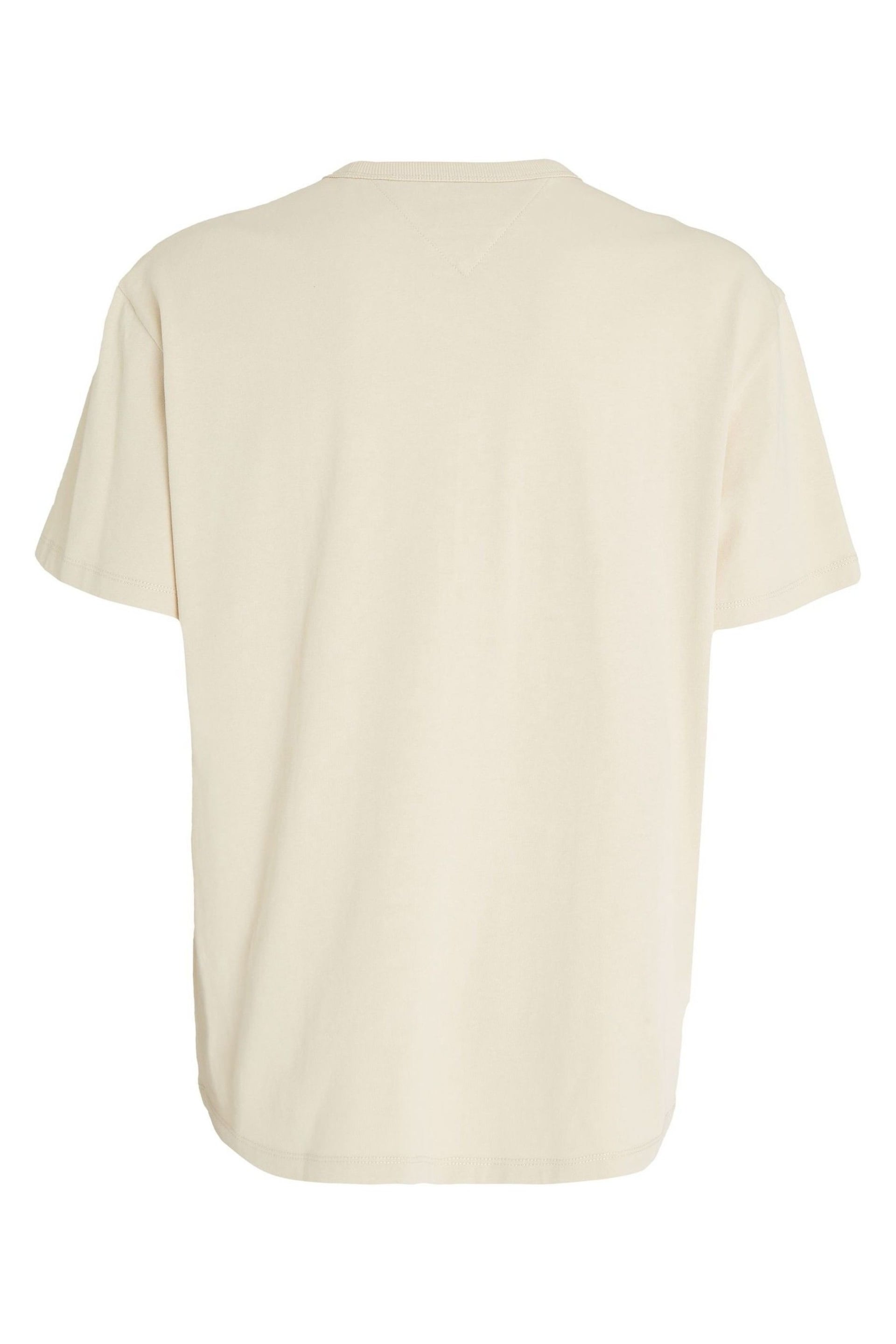 Tommy Jeans Regular Fit Badge T-Shirt - Image 5 of 6