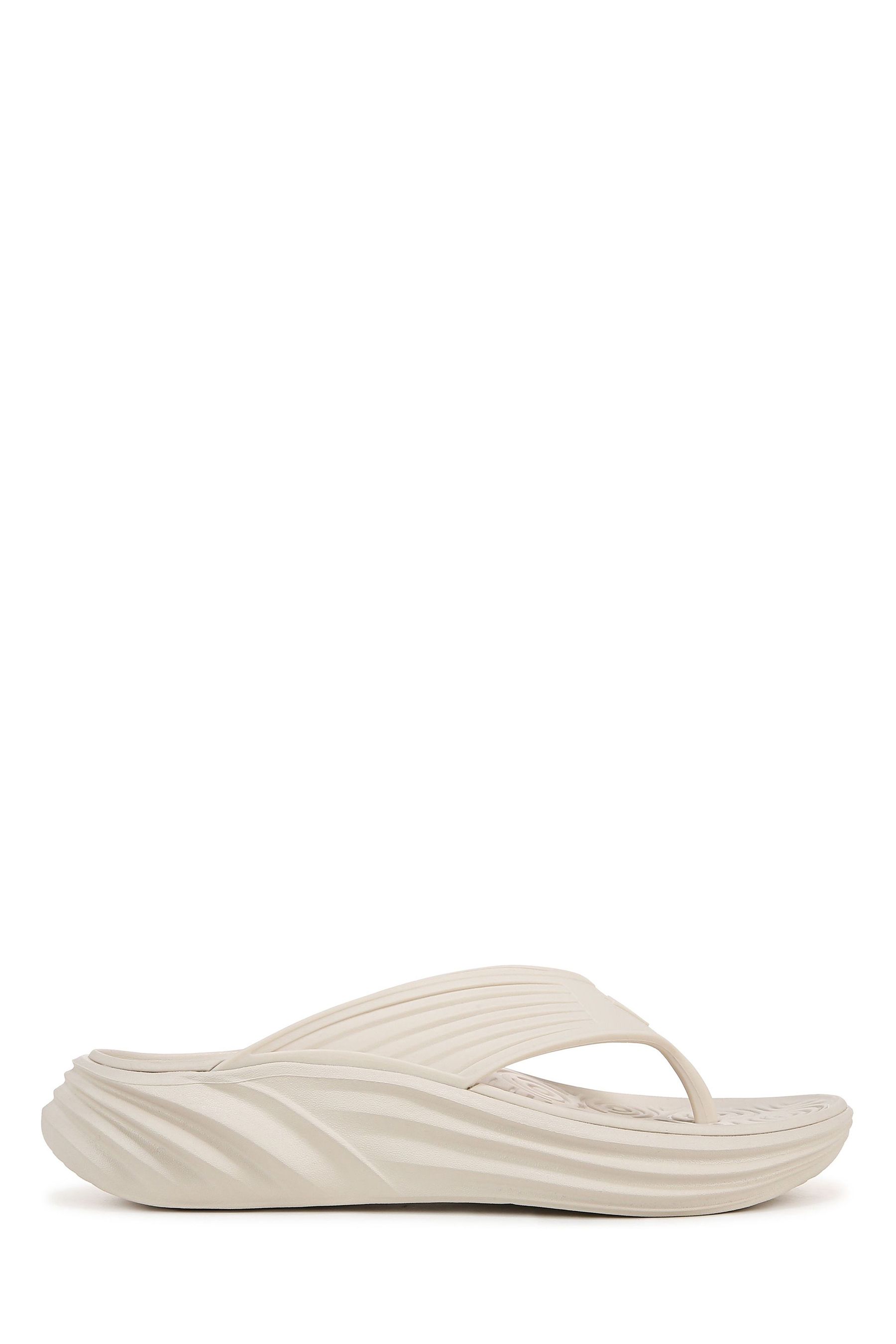 Buy Vionic Tide X Flip Flops from the Next UK online shop