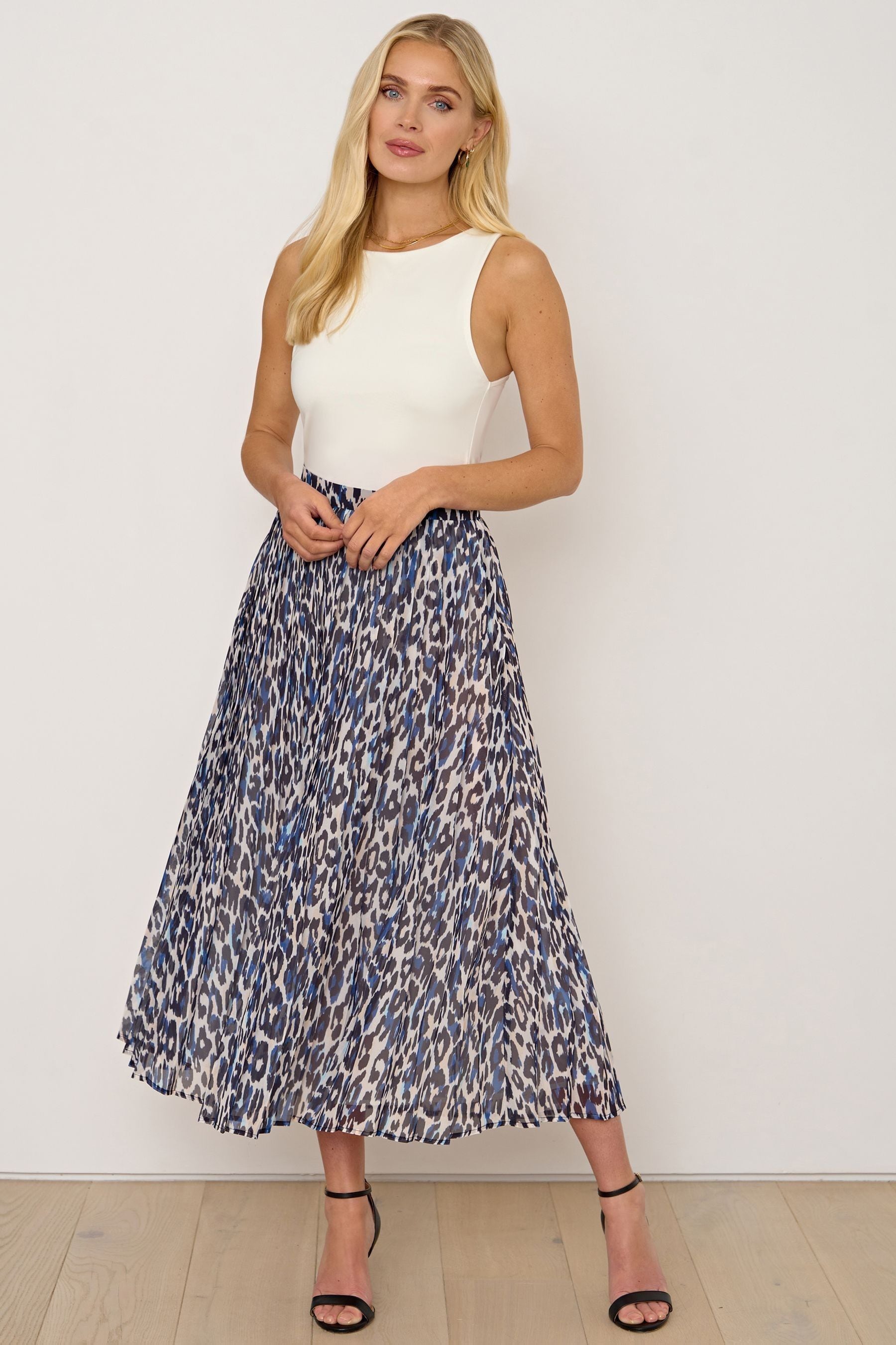 Leopard print pleated midi skirt uk clearance
