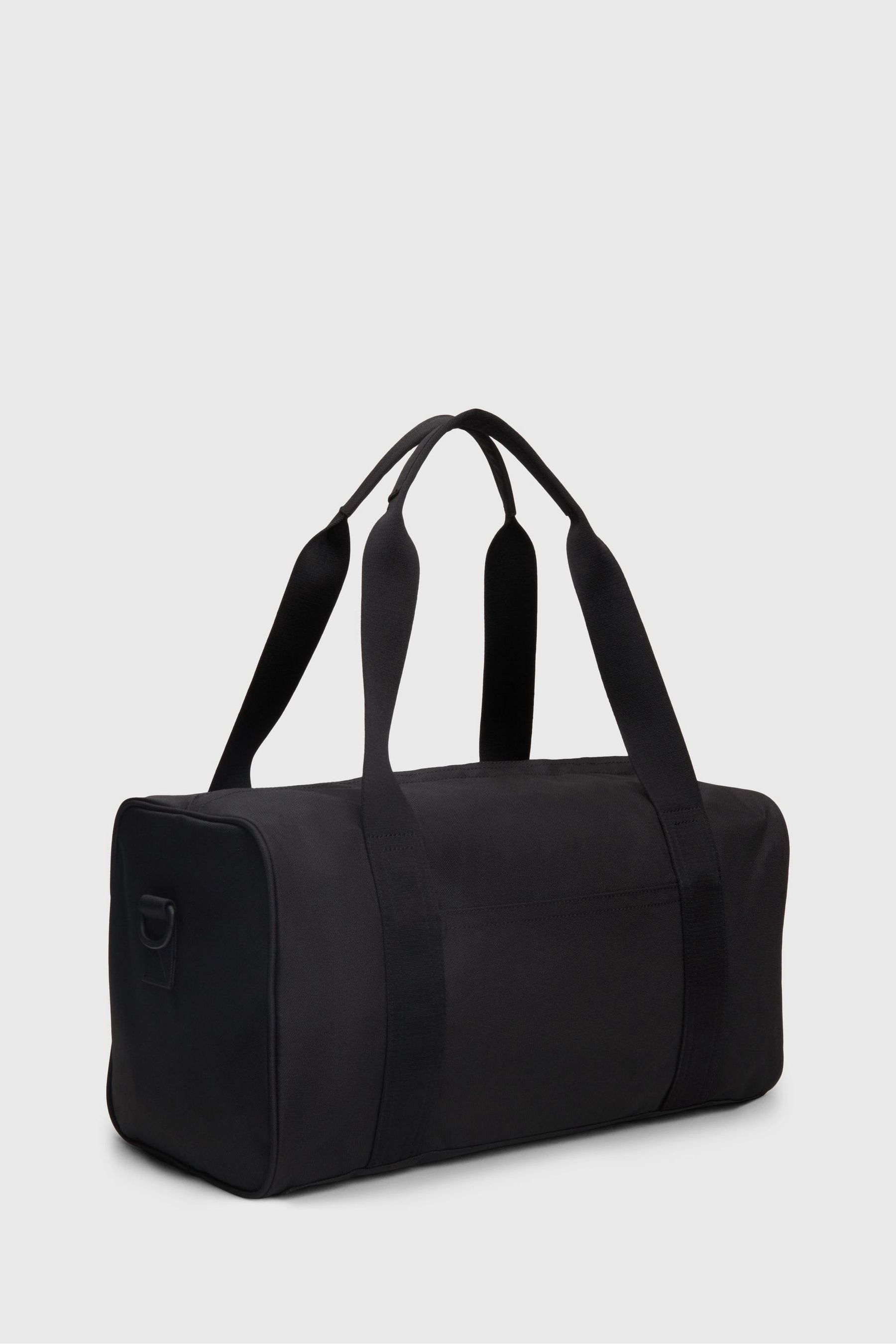 Plain black duffle bag discount