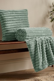 Catherine Lansfield Green Soft and Cosy Ribbed Faux Fur Throw - Image 3 of 4