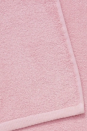 Catherine Lansfield Pink Quick Dry Cotton 8 Piece Towel Set - Image 2 of 3