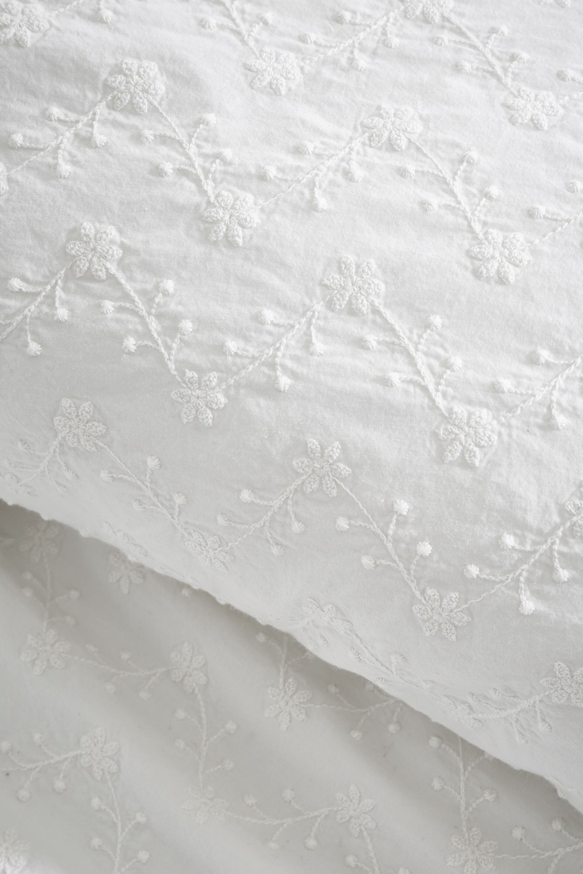 Bianca White French Knot Jacquard Cotton Duvet Cover Set - Image 5 of 5