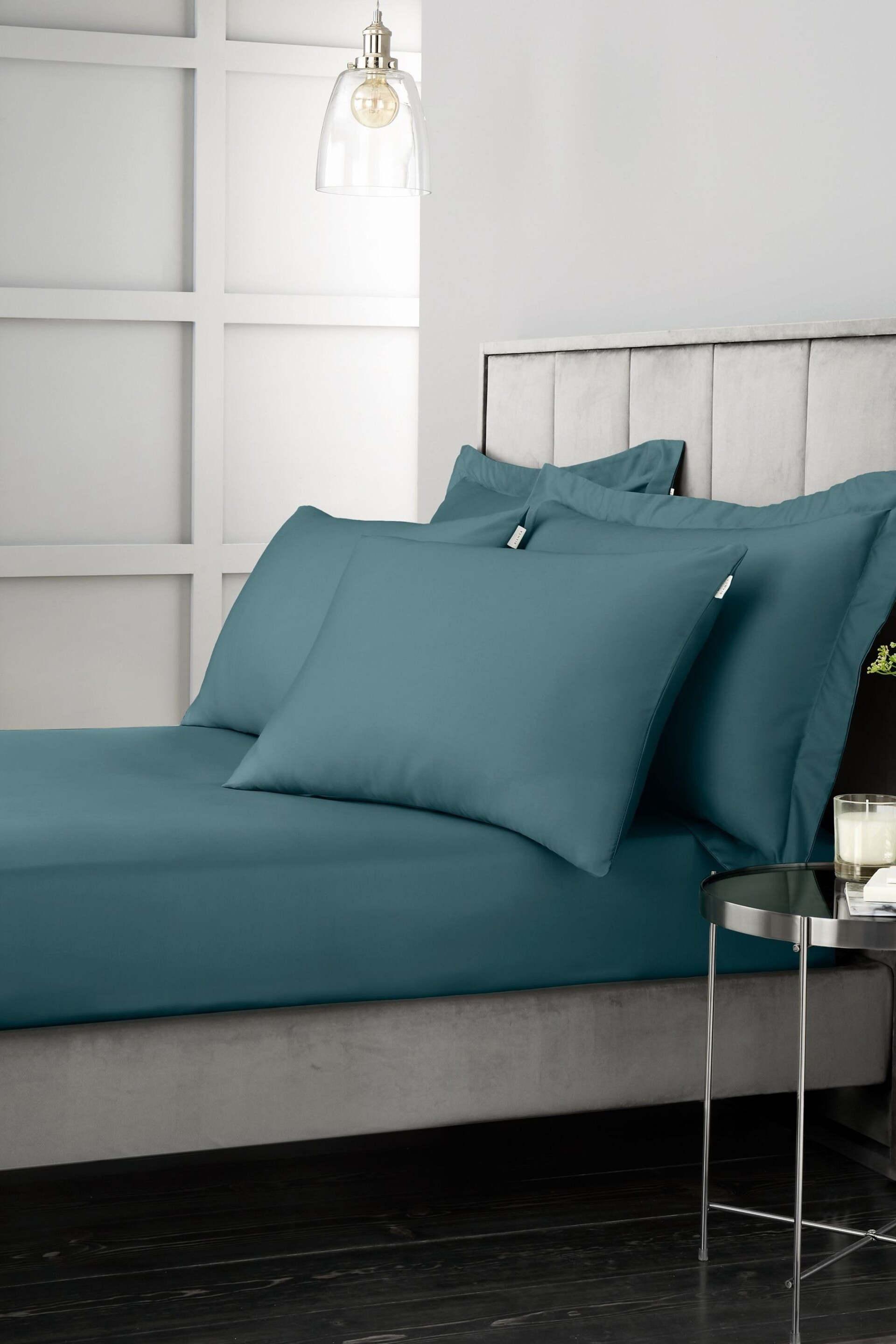 Bianca Teal 400 Thread Count Cotton Sateen Fitted Sheet - Image 3 of 3