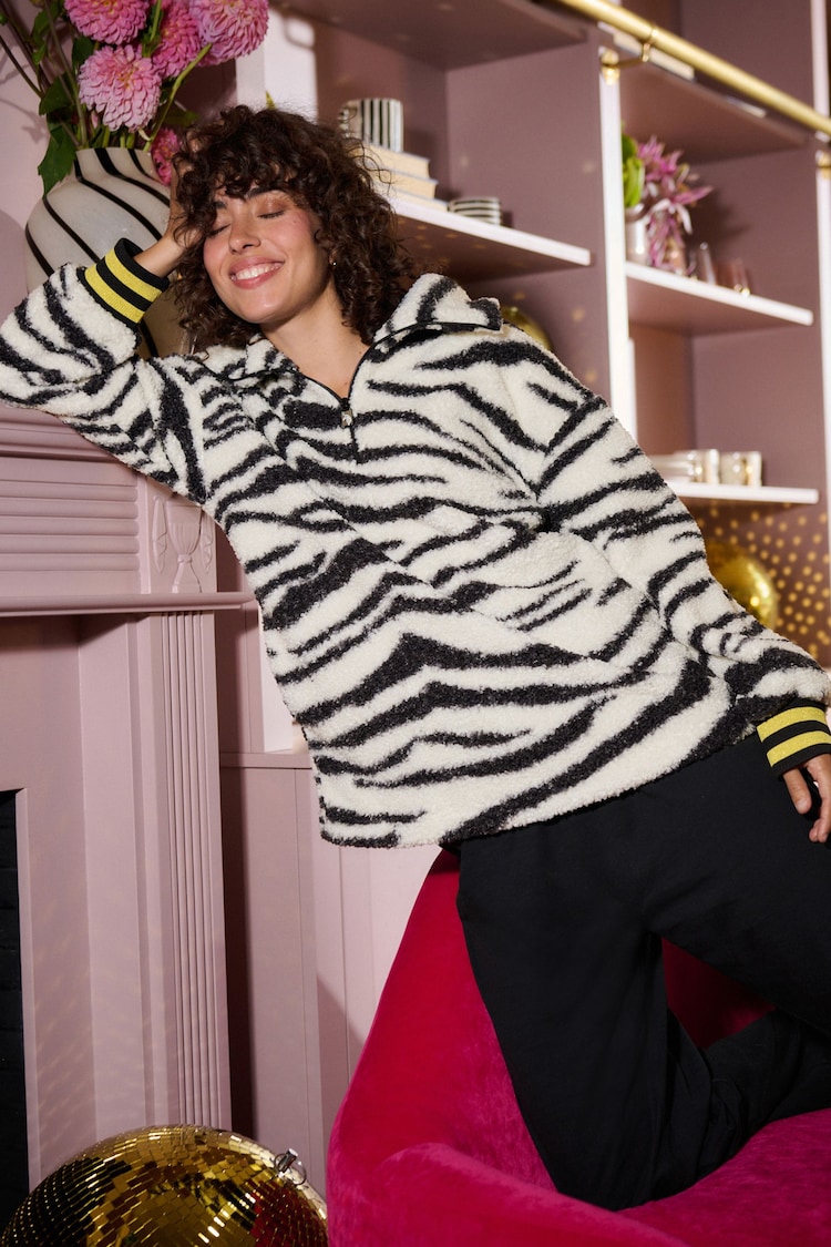 Rockett St George Zebra Print Borg Fleece - Image 2 of 4