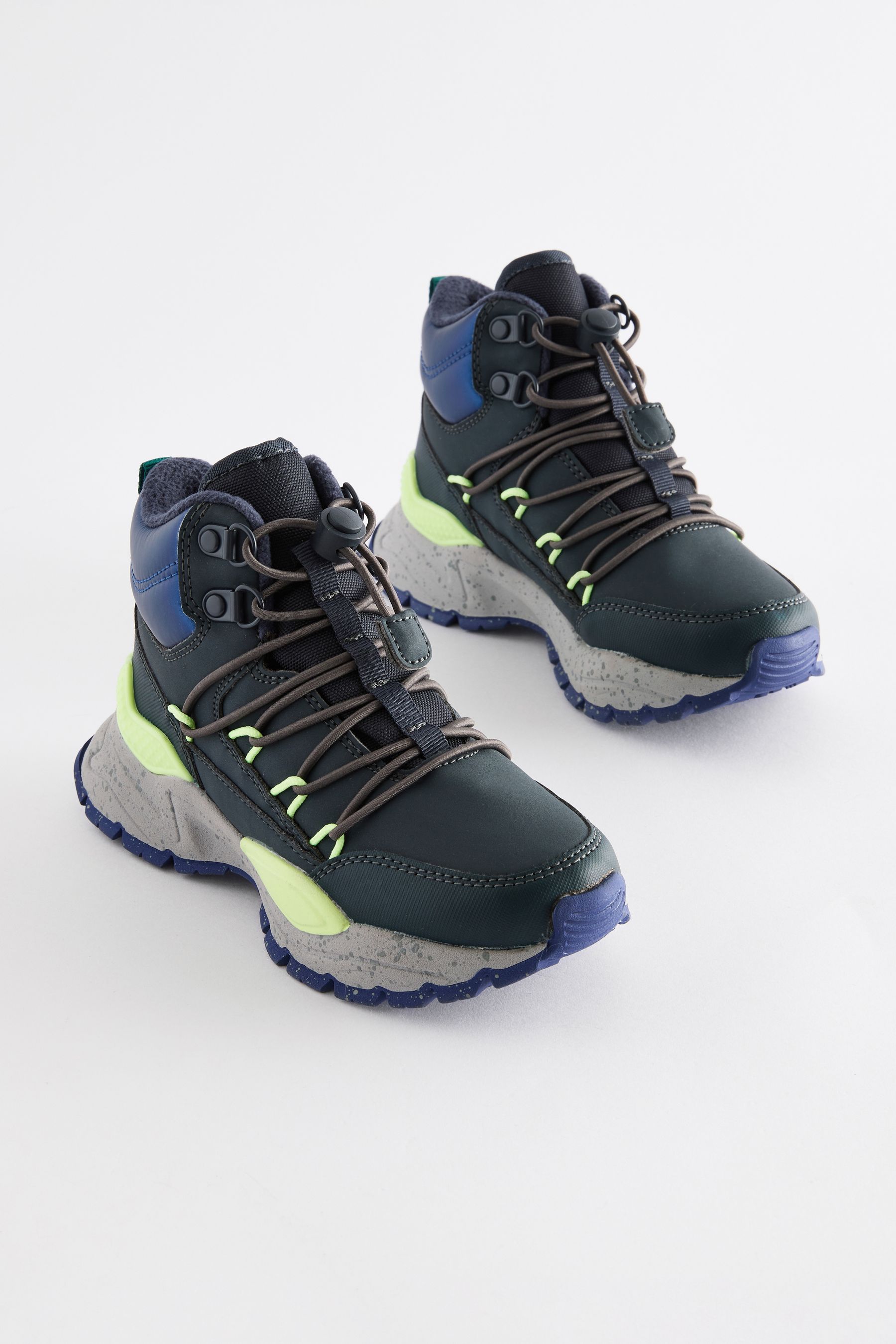 Sporty hiking boots cheap