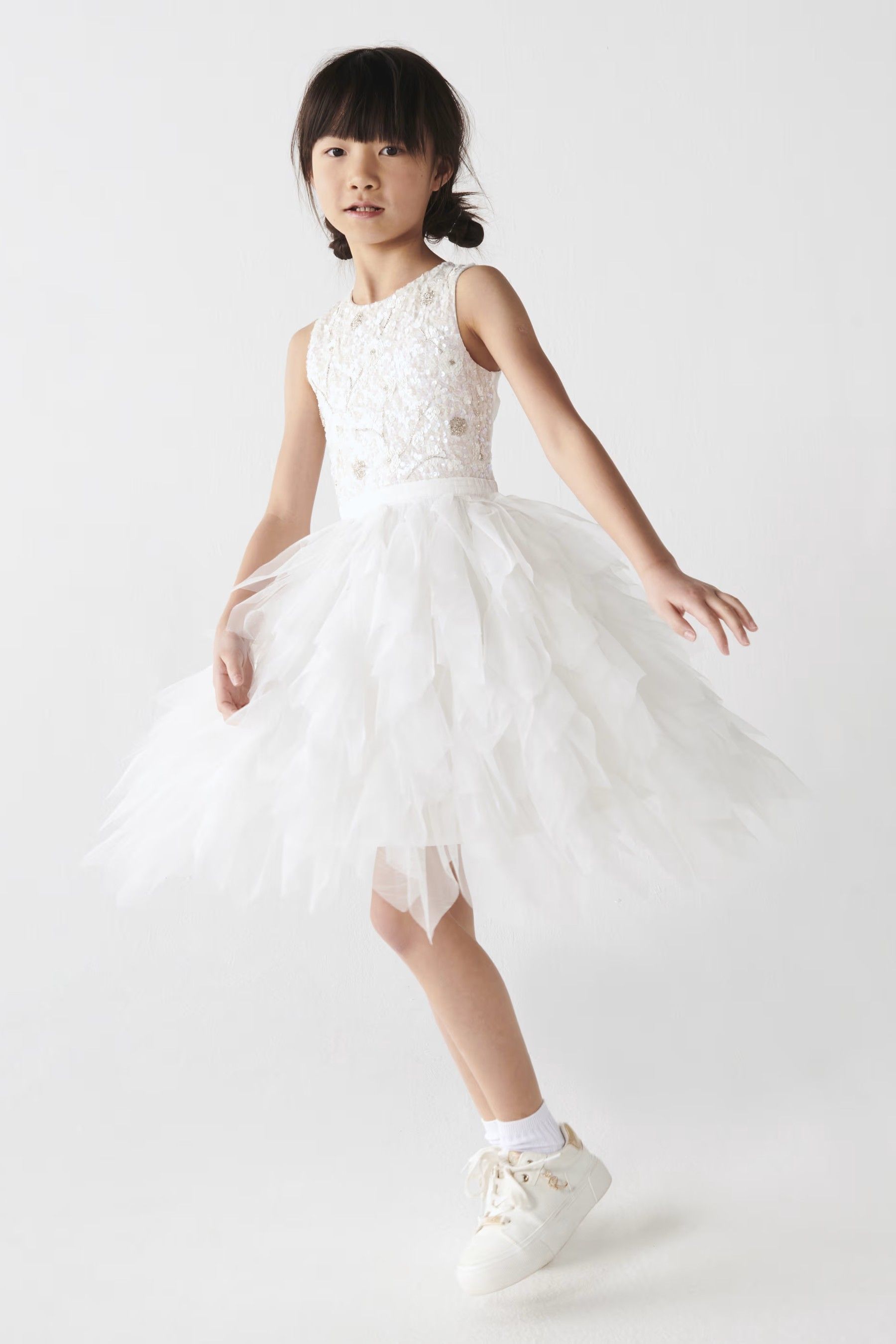 White frill frock for girl discount