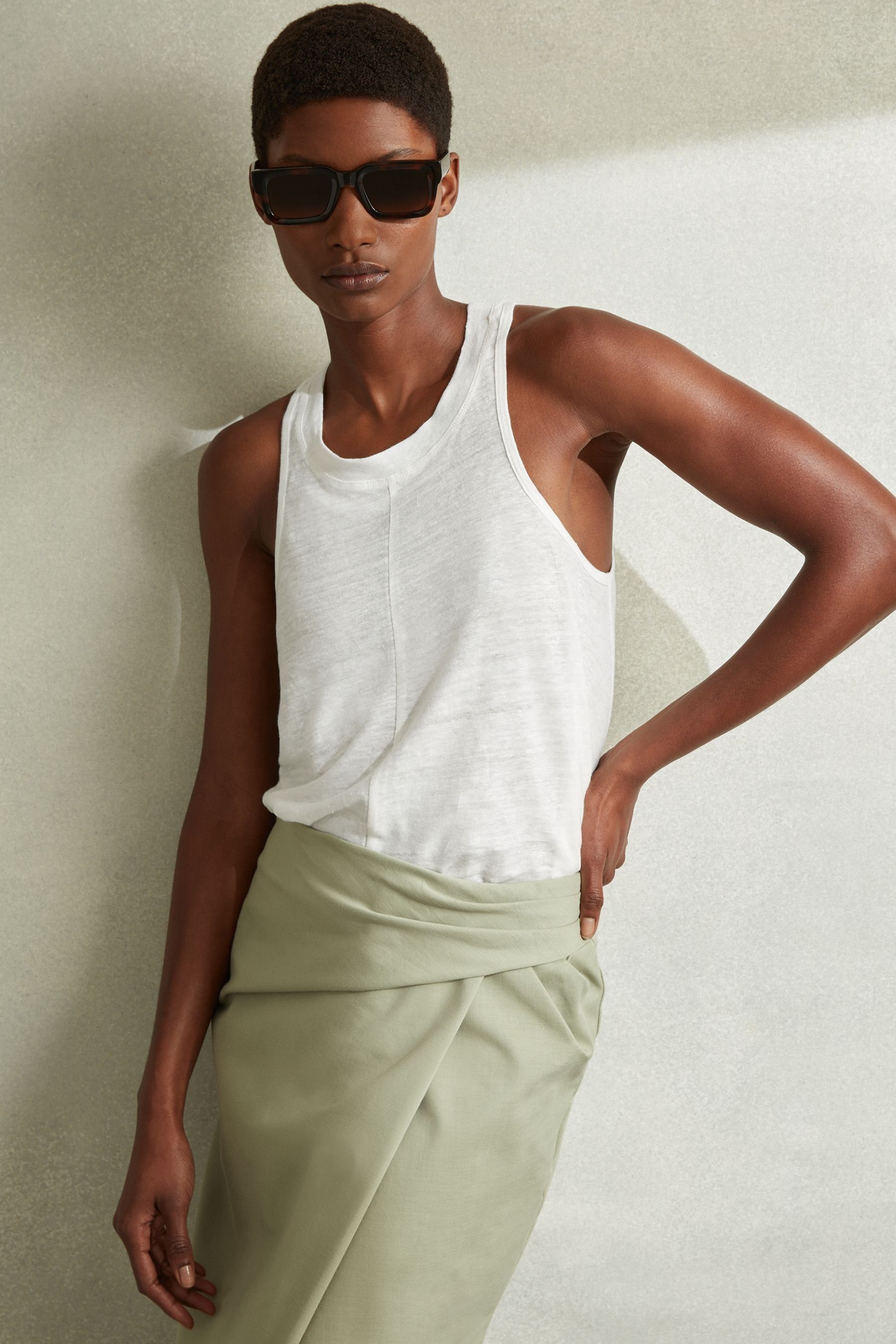 Waterfall vests online
