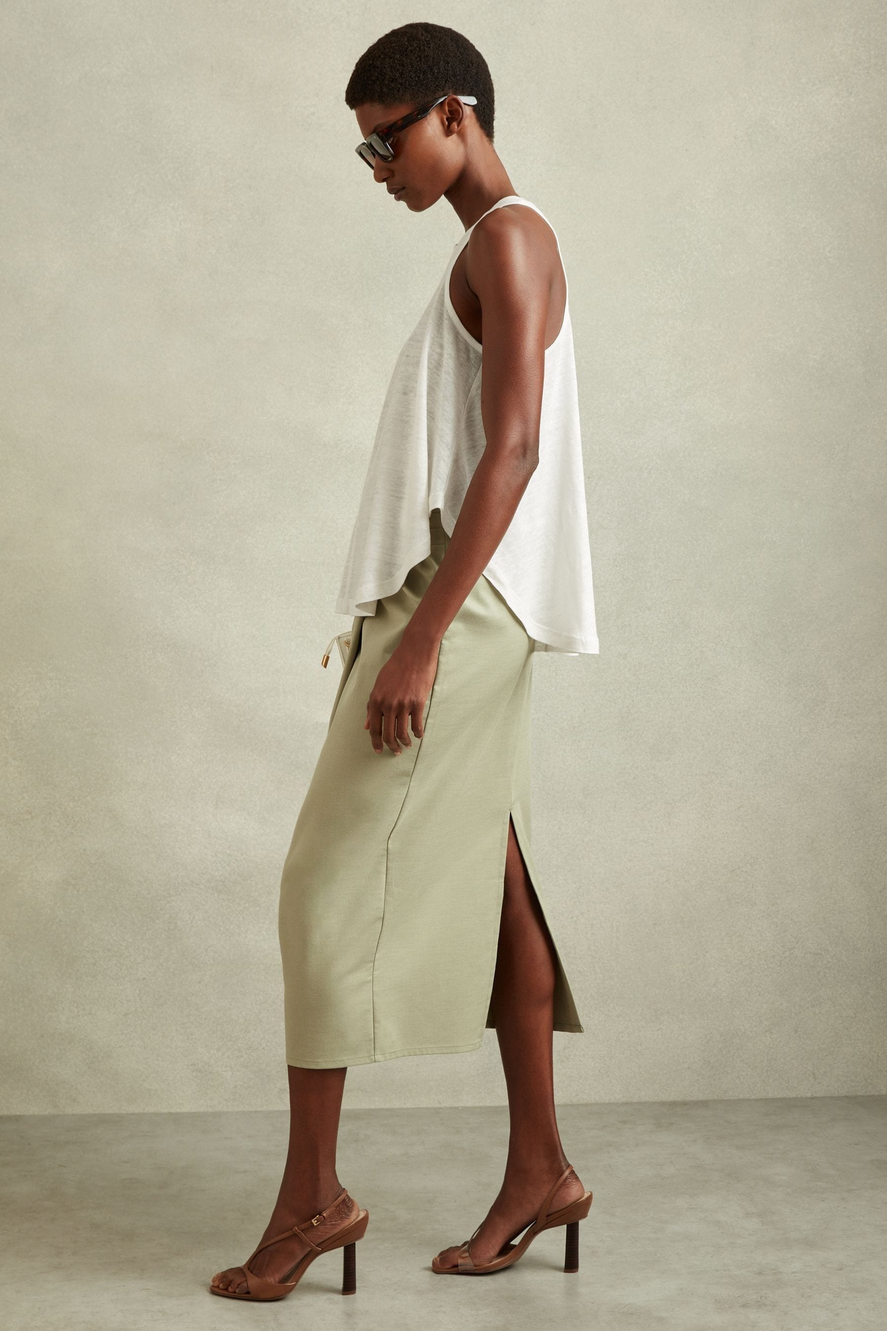 Long waterfall vest top