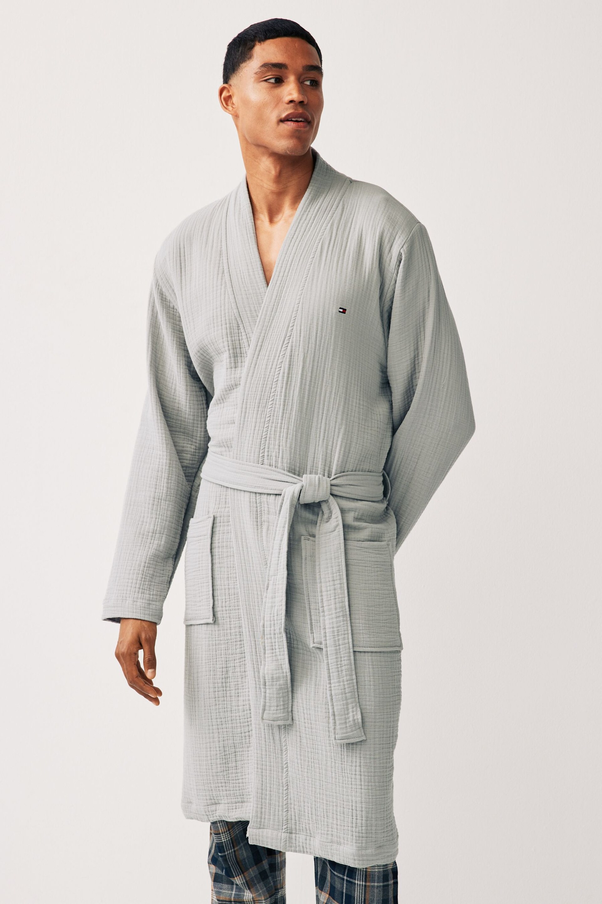 Tommy Hilfiger Grey Woven Robe - Image 3 of 5