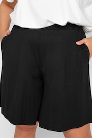 Yours Curve Black Jersey Shorts - Image 3 of 4