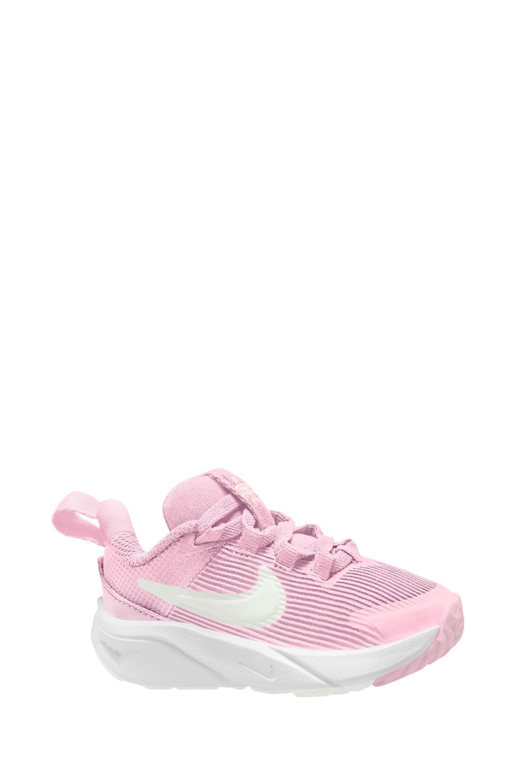 Nike pale pink trainers on sale