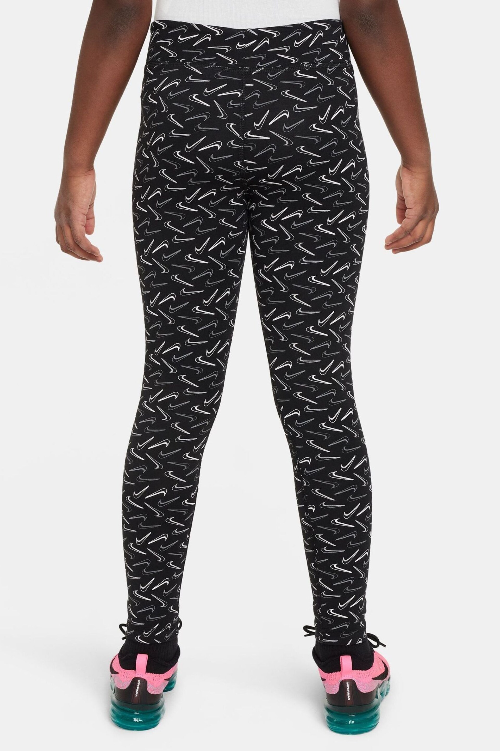 Nike Black Sportswear Essential Mid-Rise Leggings - Image 3 of 5