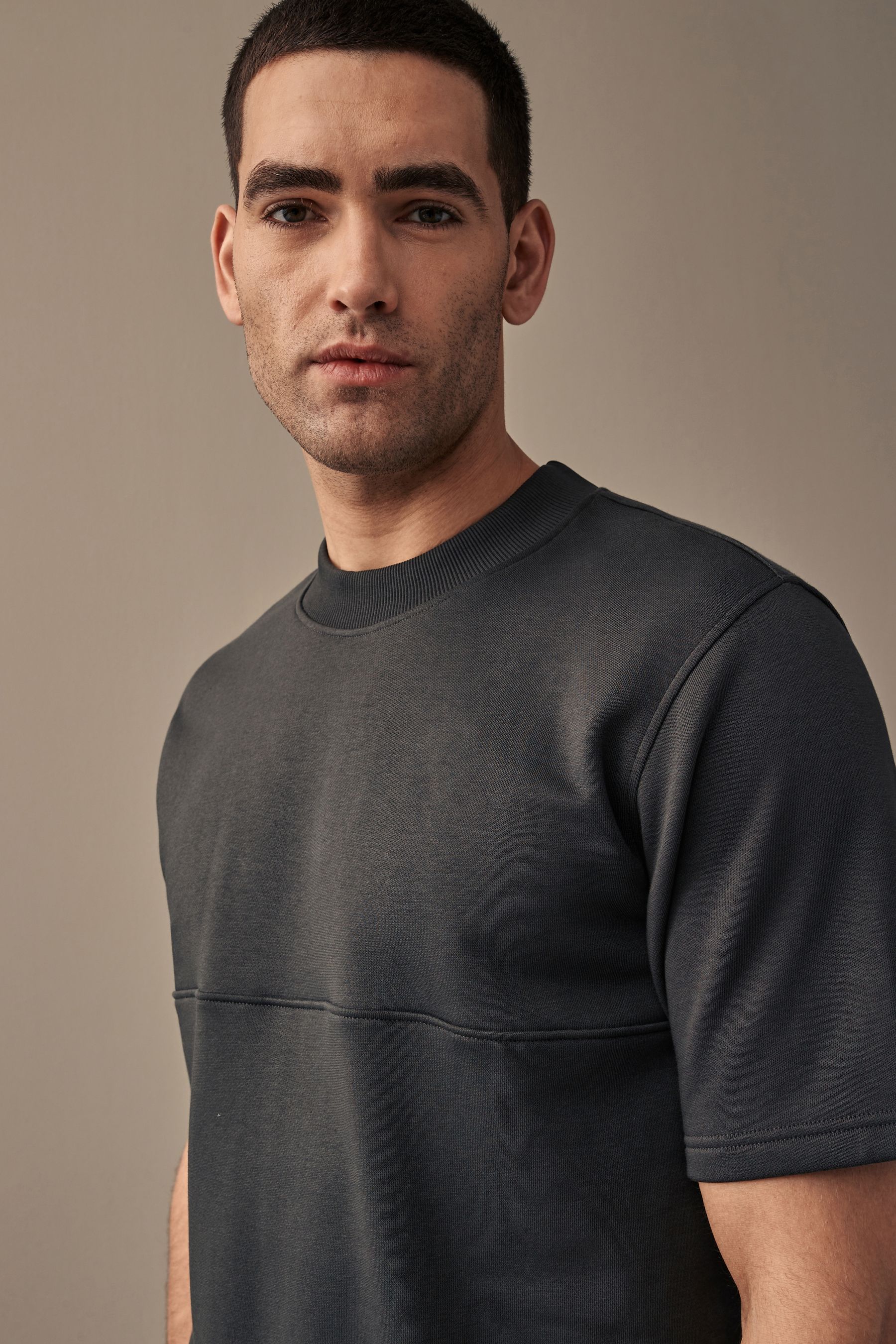 Heavyweight short sleeve sweatshirt top