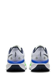 Nike White/Green Vomero 17 Road Running Trainers - Image 6 of 10