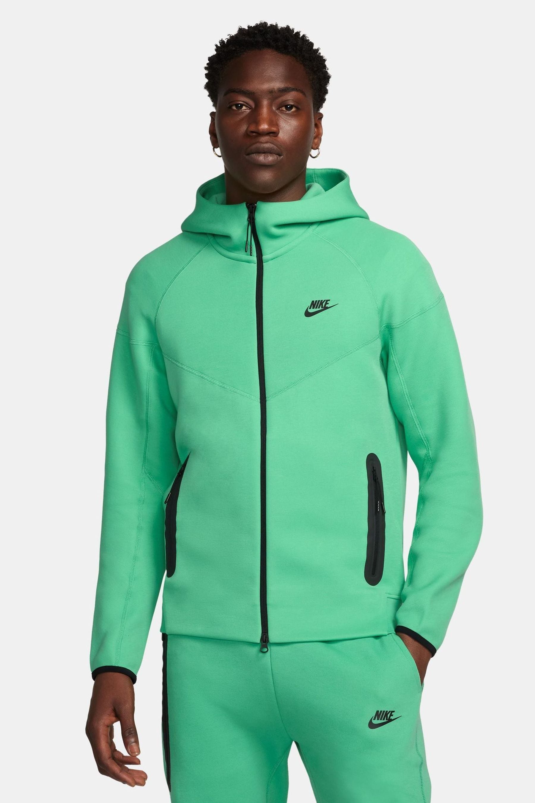 Apple green nike hoodie on sale