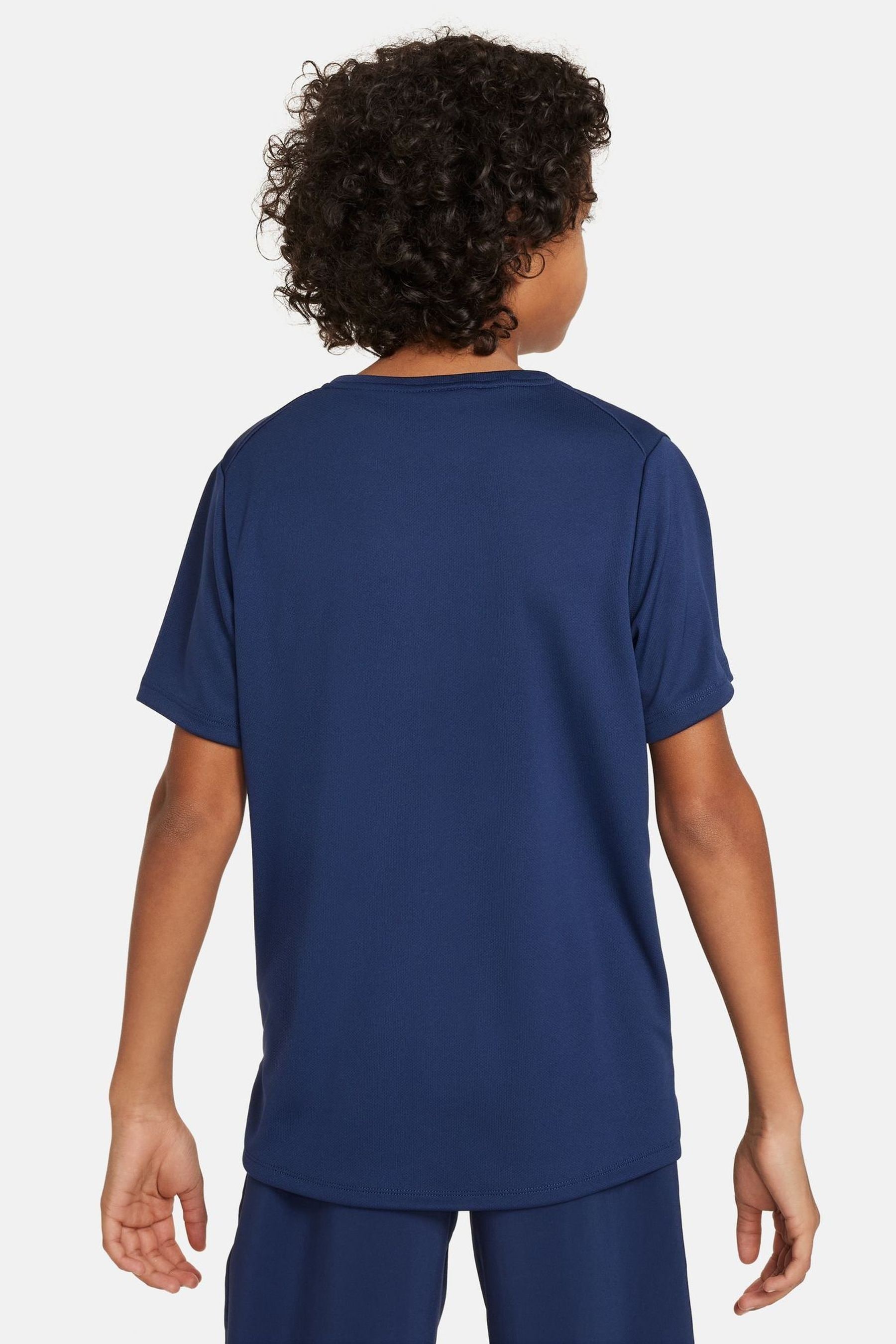 Navy blue nike t shirt top