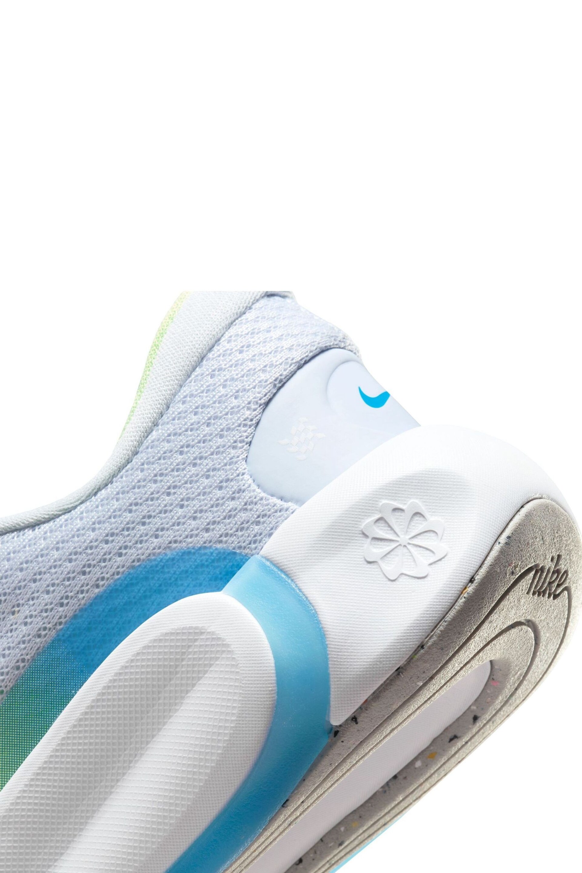 Nike White/Blue Youth Infinity Flow Running Trainers - Image 11 of 11