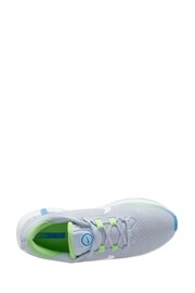 Nike White/Blue Youth Infinity Flow Running Trainers - Image 8 of 11