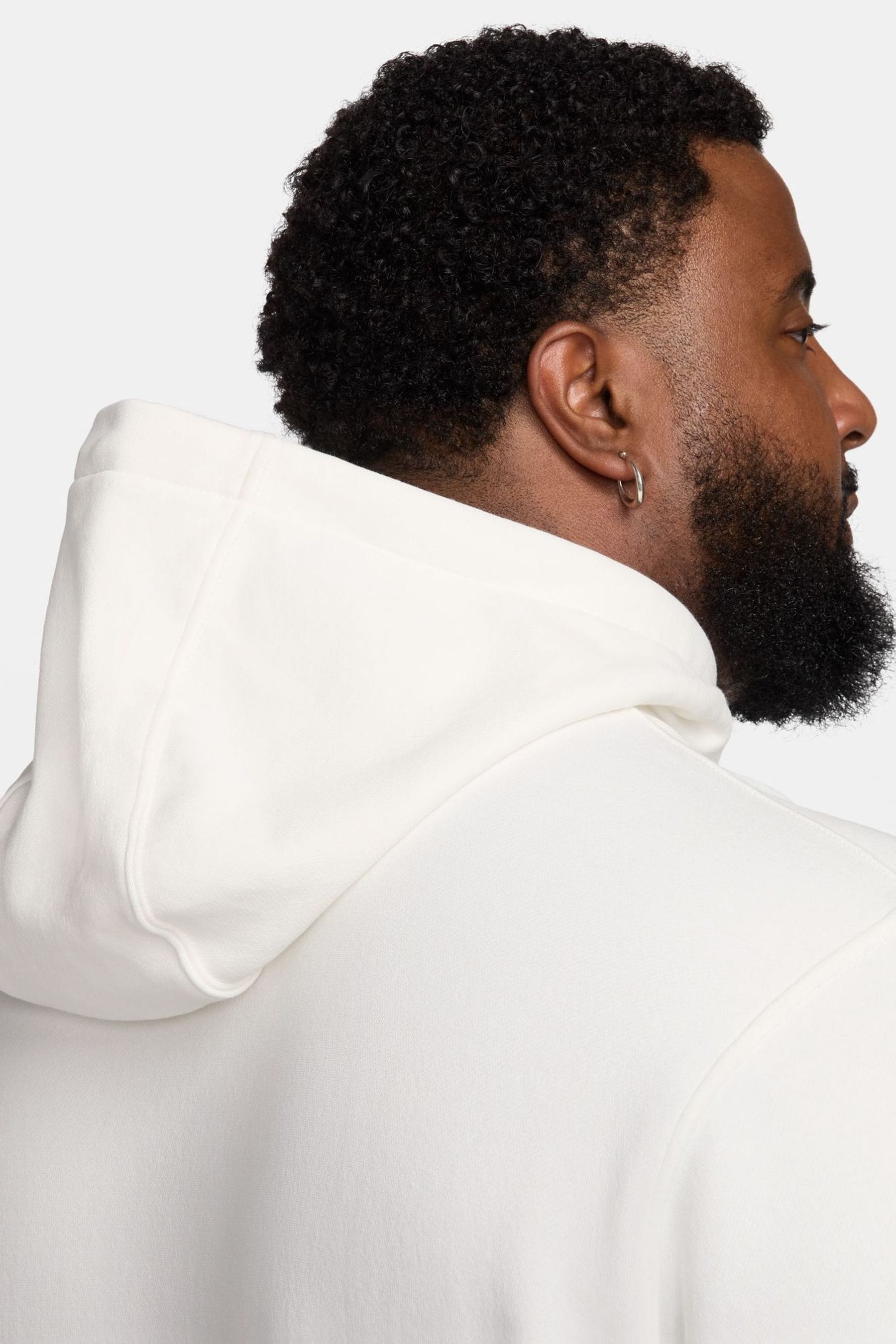 Cream nike sweater hot sale
