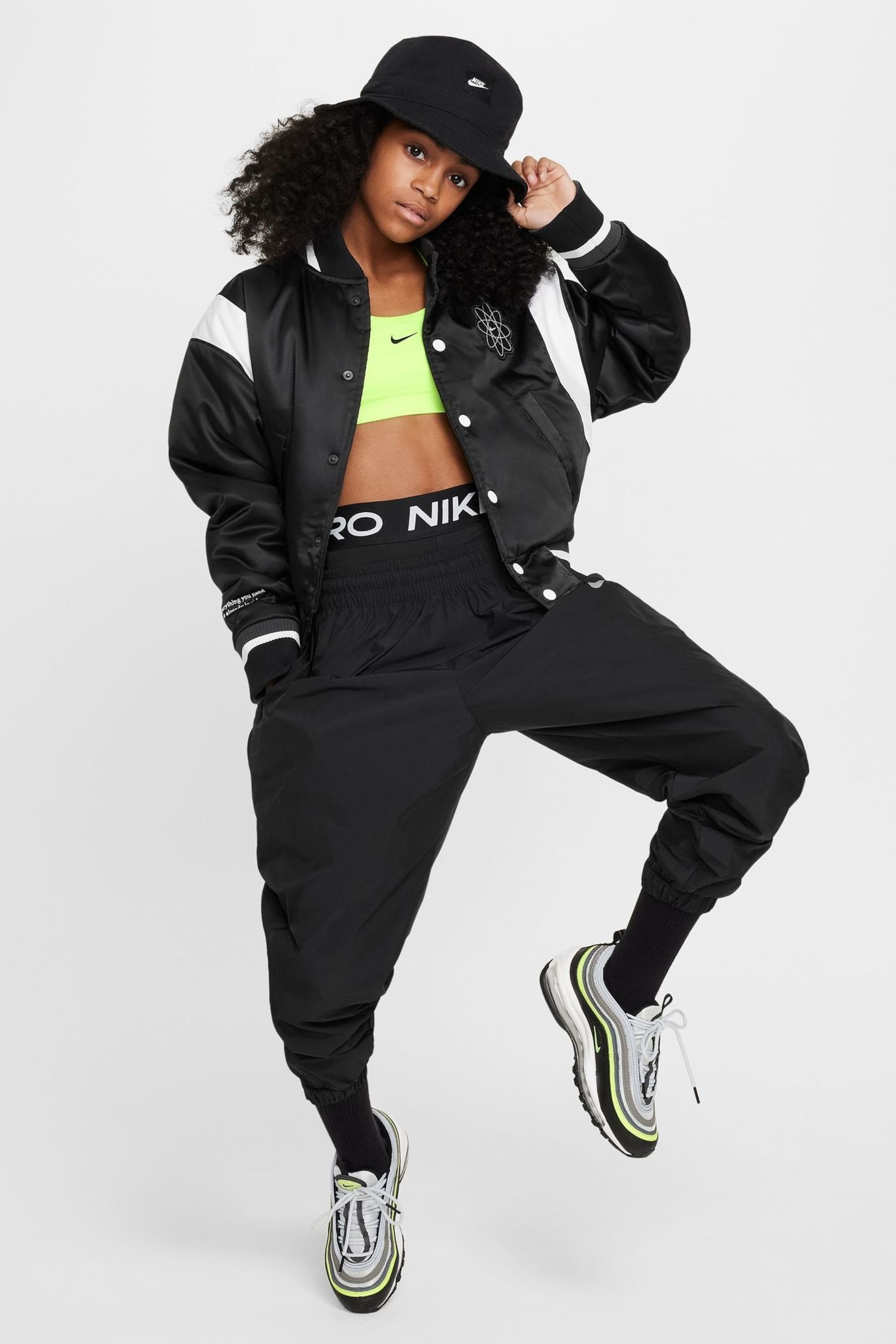 Nike Black Pro 3 Inch Period Leak Protection Shorts - Image 4 of 6