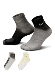 Nike Natural Everyday Plus Cushioned Ankle Socks (2 Pairs) - Image 1 of 4