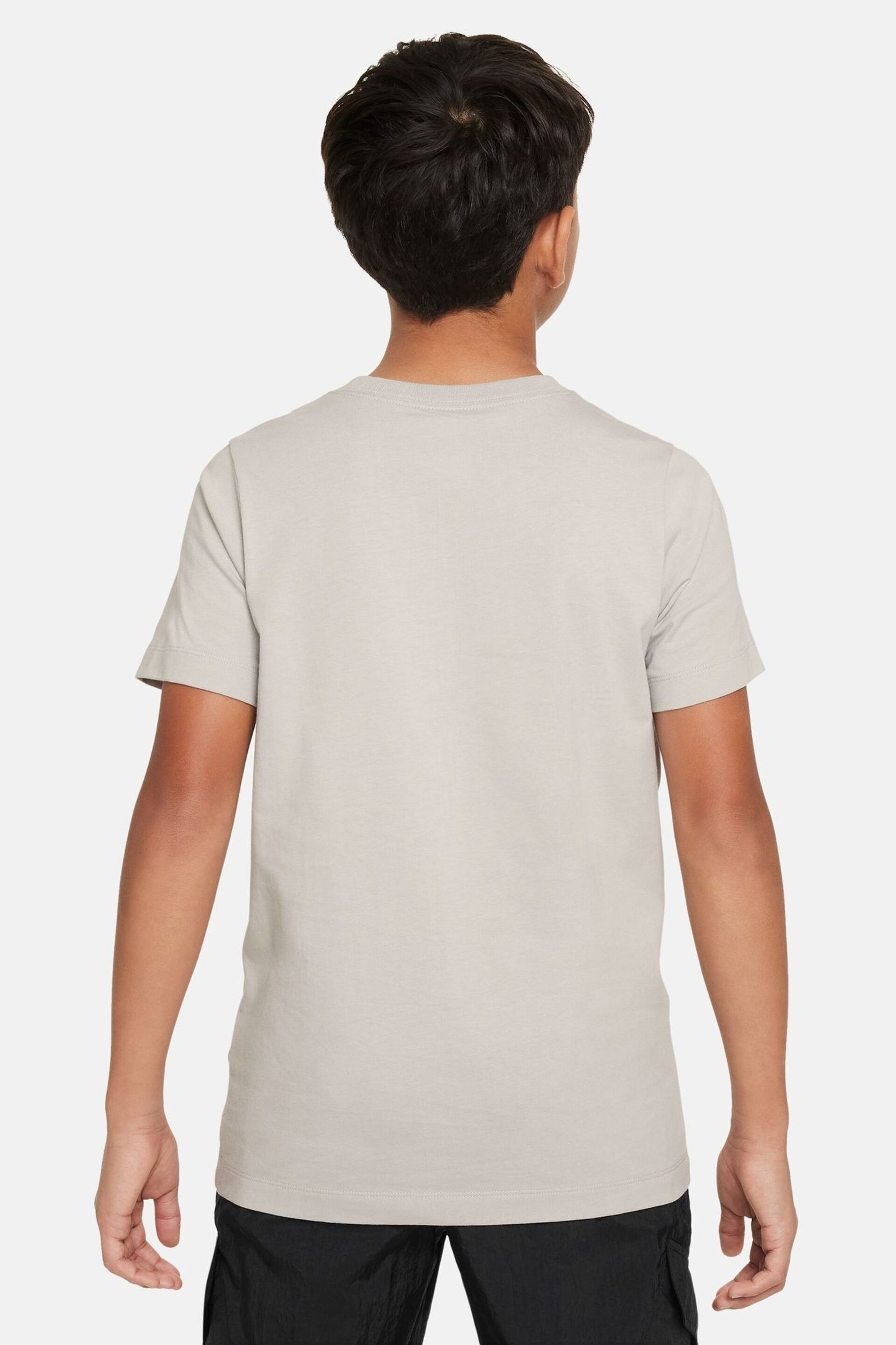 Nike Grey Swoosh T-Shirt - Image 2 of 4