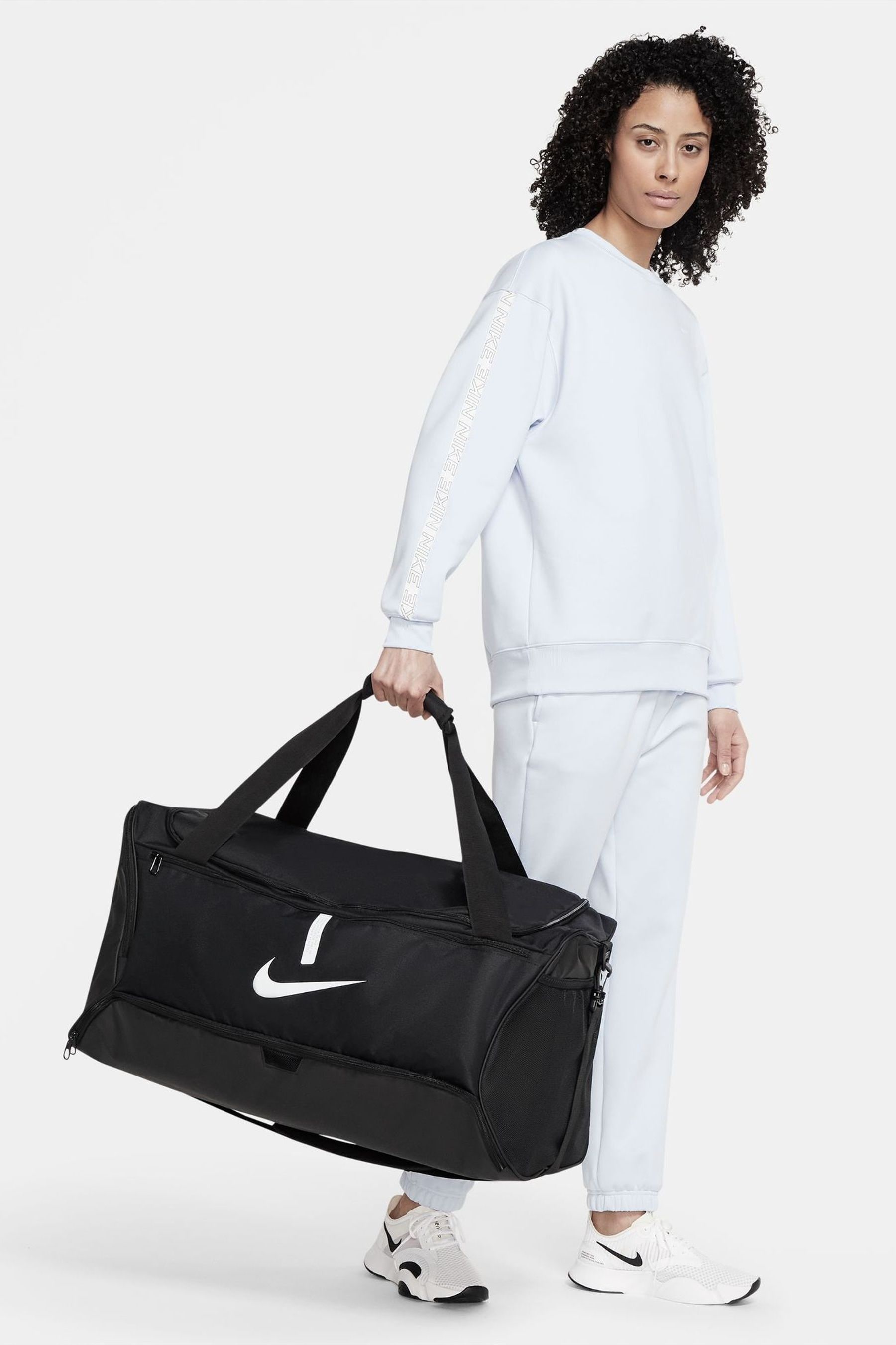 Nike academy team duffel 2025