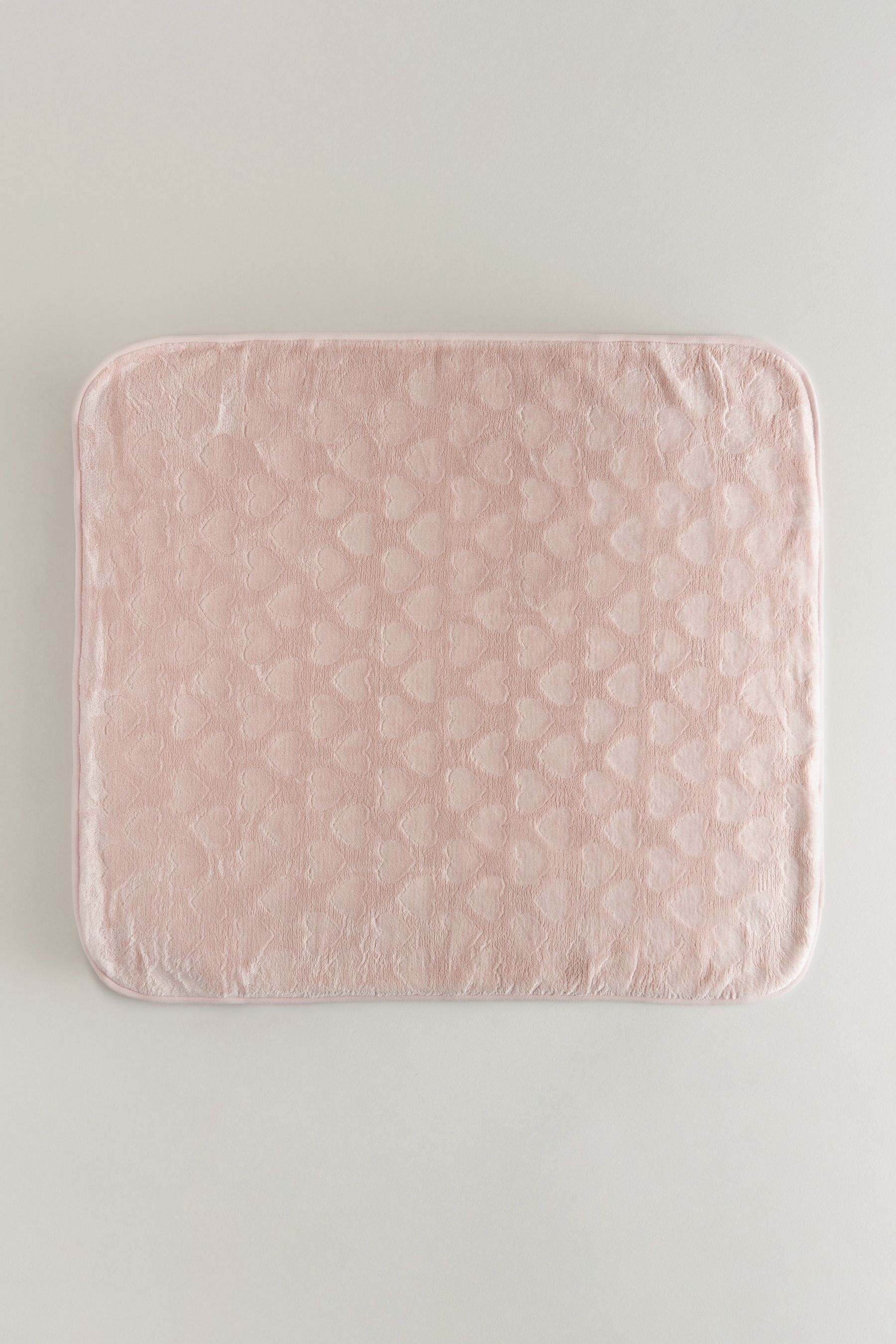 Pink fleece baby blanket 2025