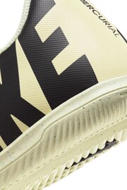 Nike Yellow Jr. Mercurial Vapor 15 Club Indoor Court Football Boots - Image 10 of 10