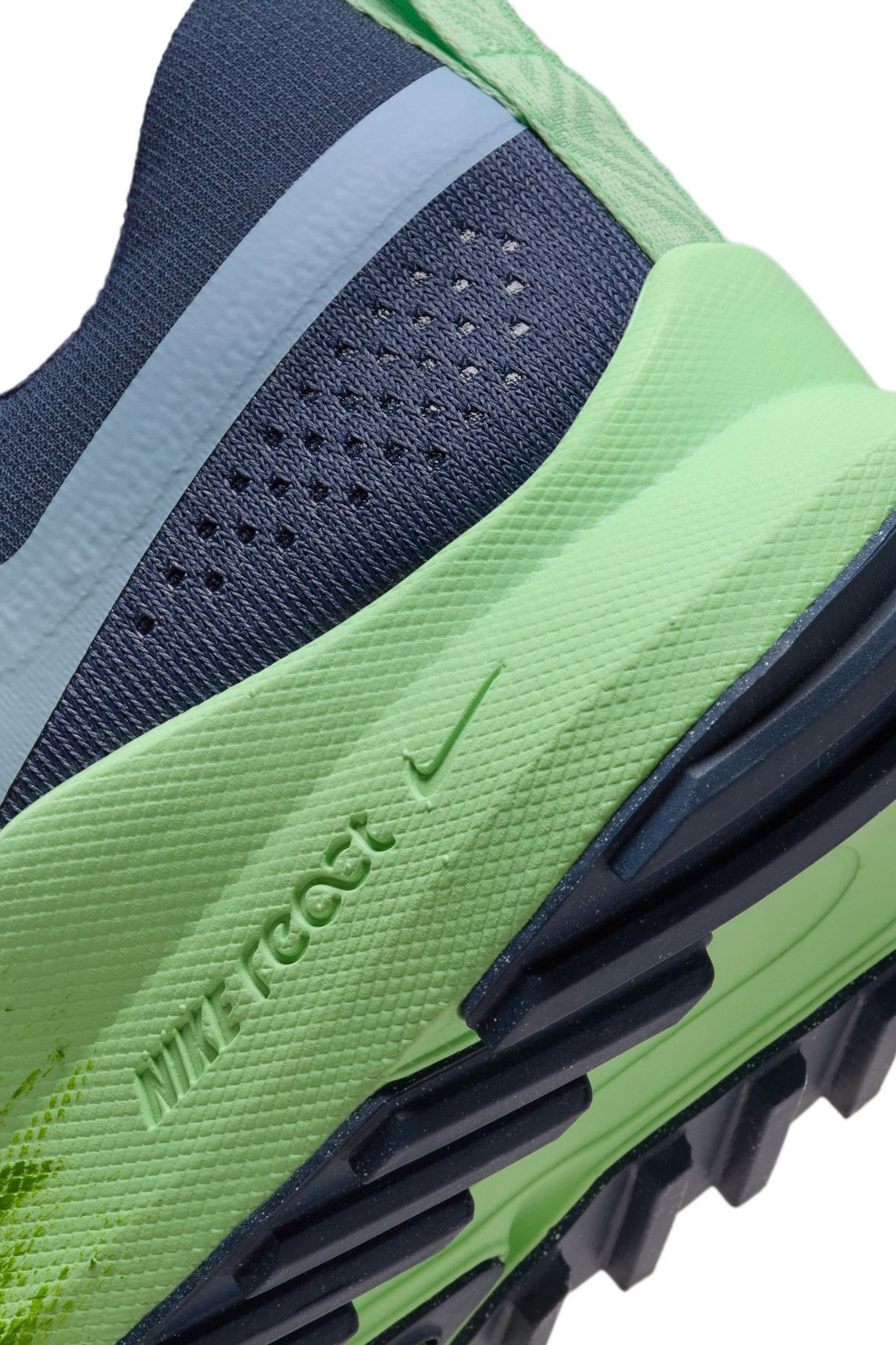 Nike pegasus trainers sale on sale