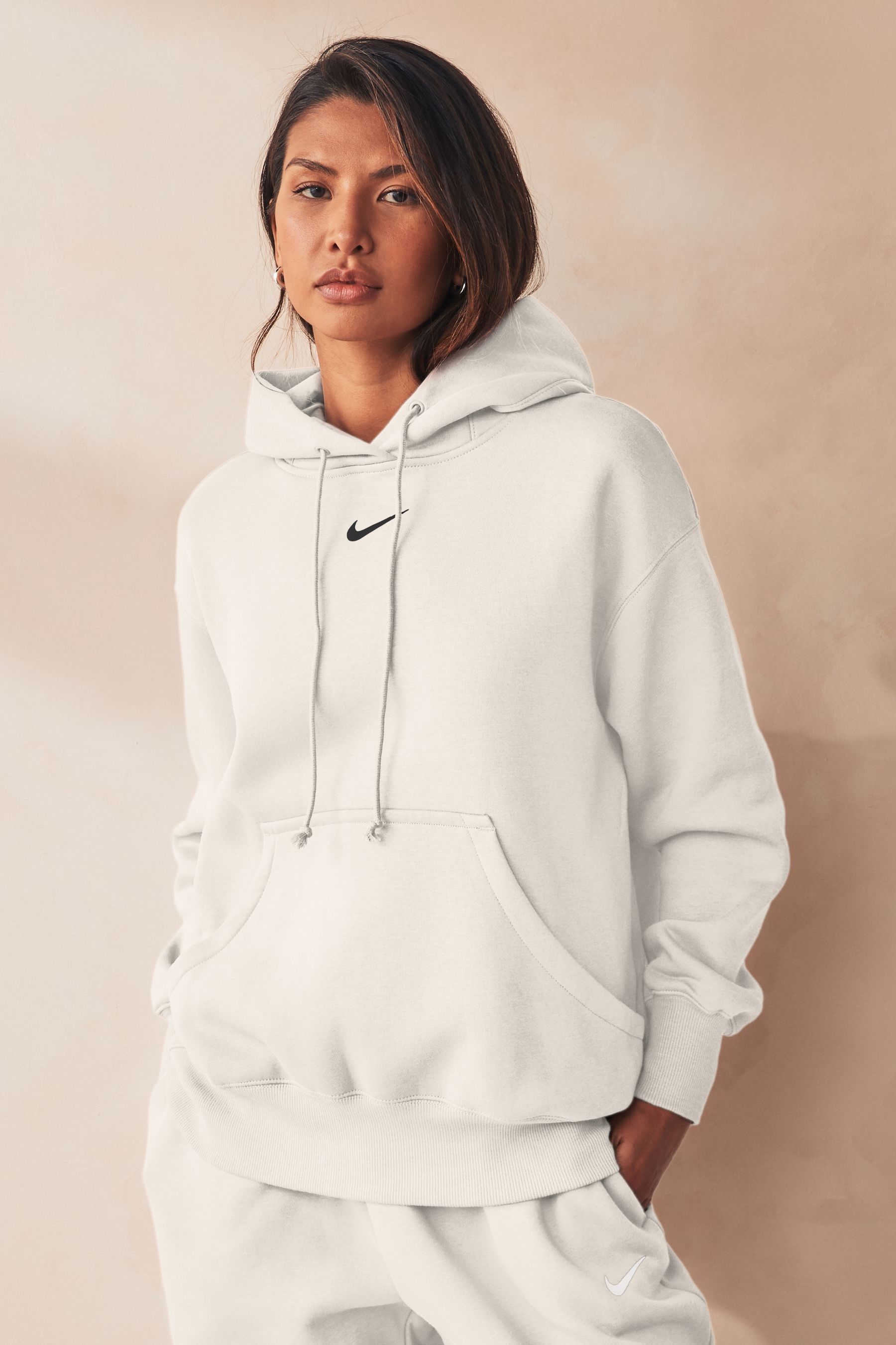 Buy Sweat a capuche Nike Phoenix en polaire oversize a mini pull avec logo virgule from Next Luxembourg