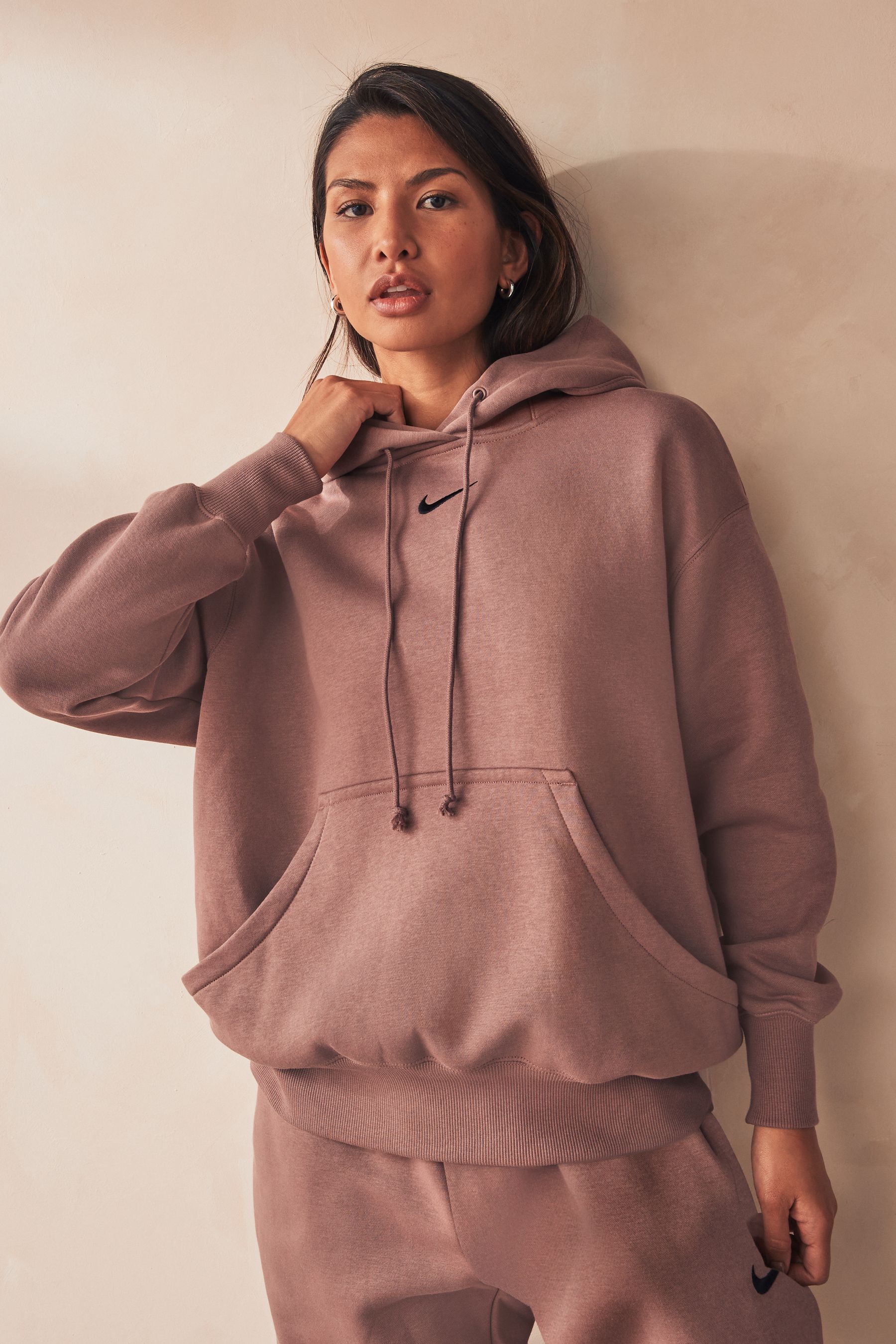 Nike mini swoosh oversized cropped red zip through hoodi hotsell