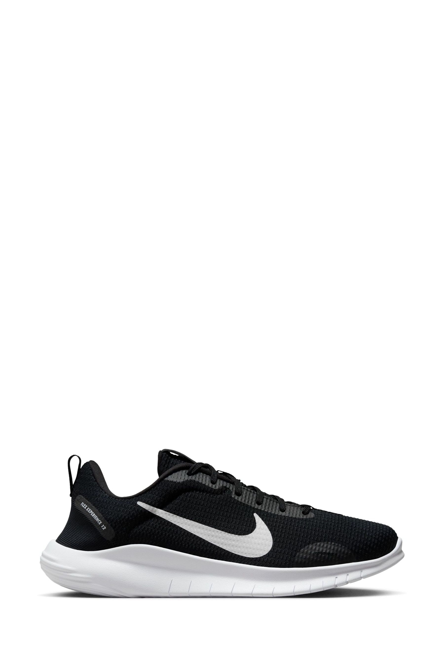 Mens white nike running trainers clearance