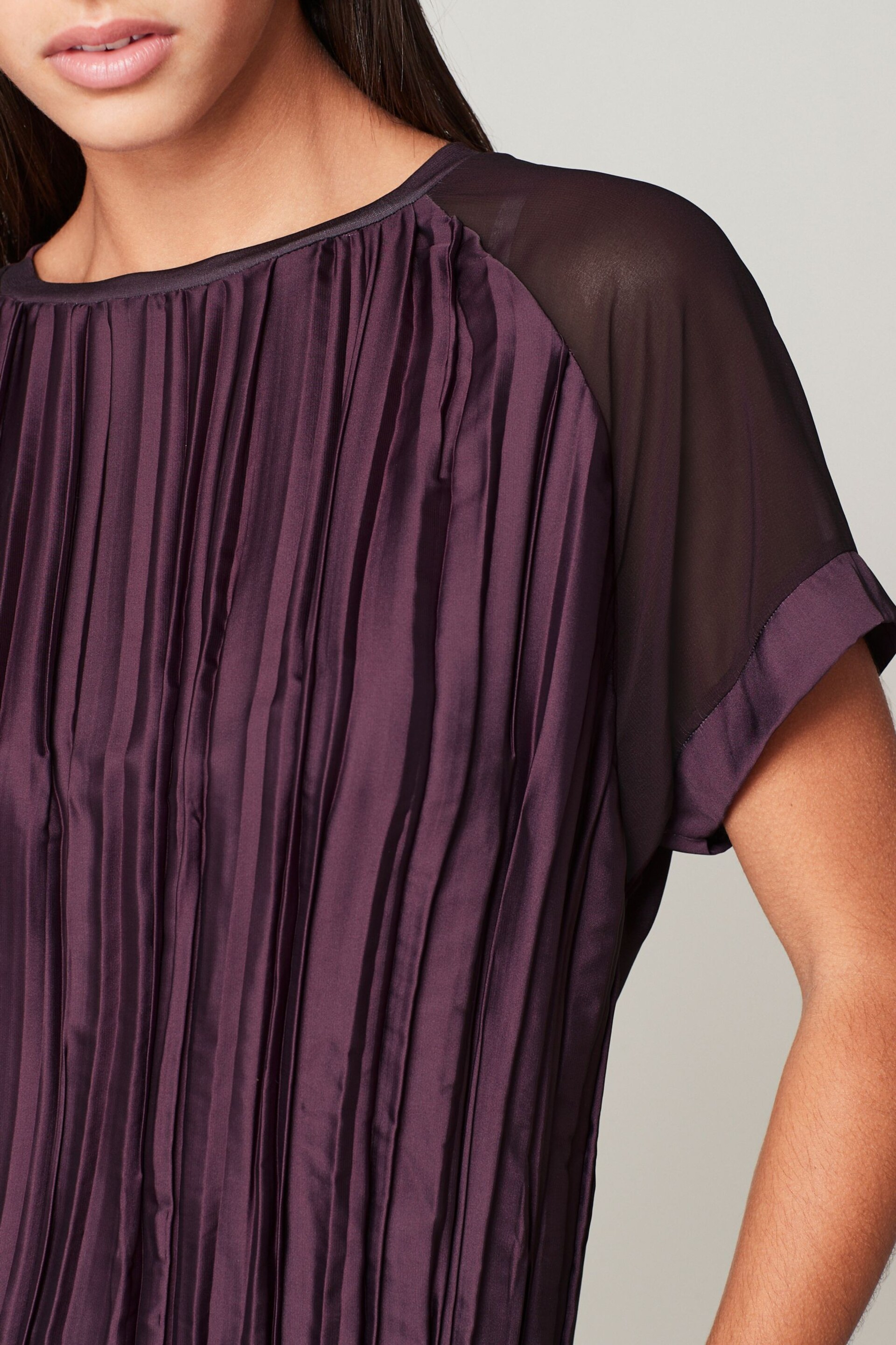 Plum Purple Plissé Woven Mix Short Sleeve Top - Image 4 of 6