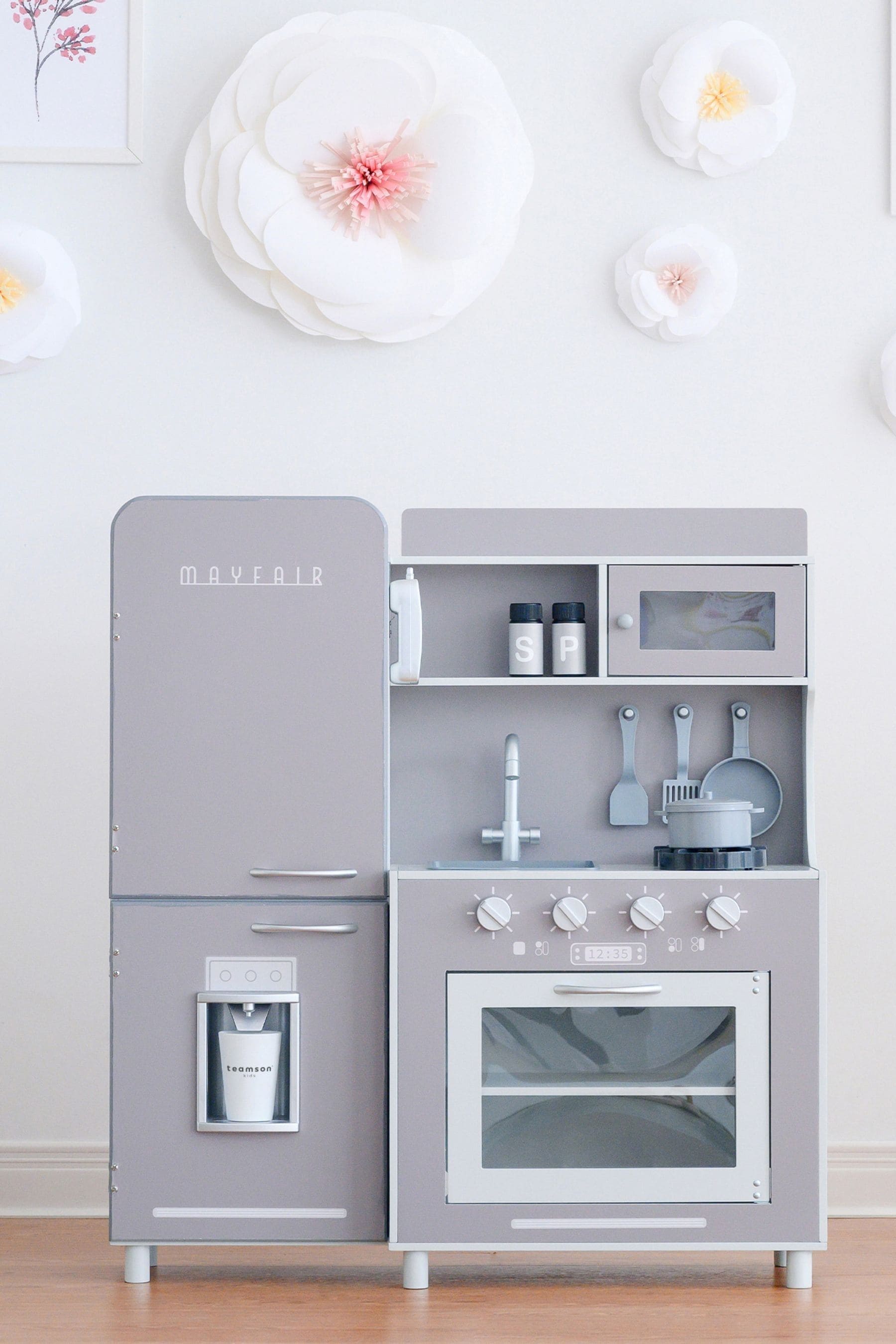 Grey childrens kitchen outlet