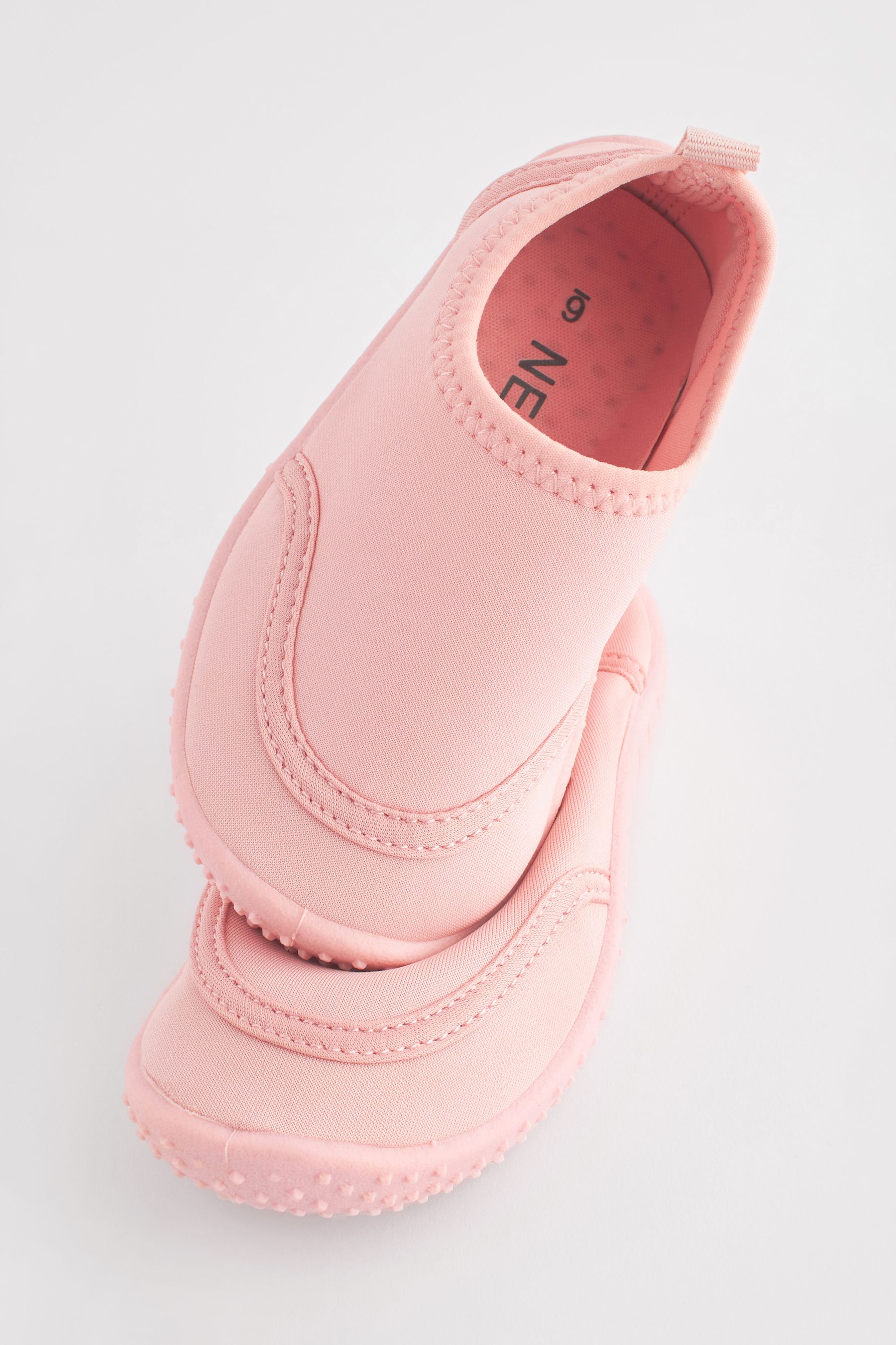 Swimming shoes mr price sport best sale