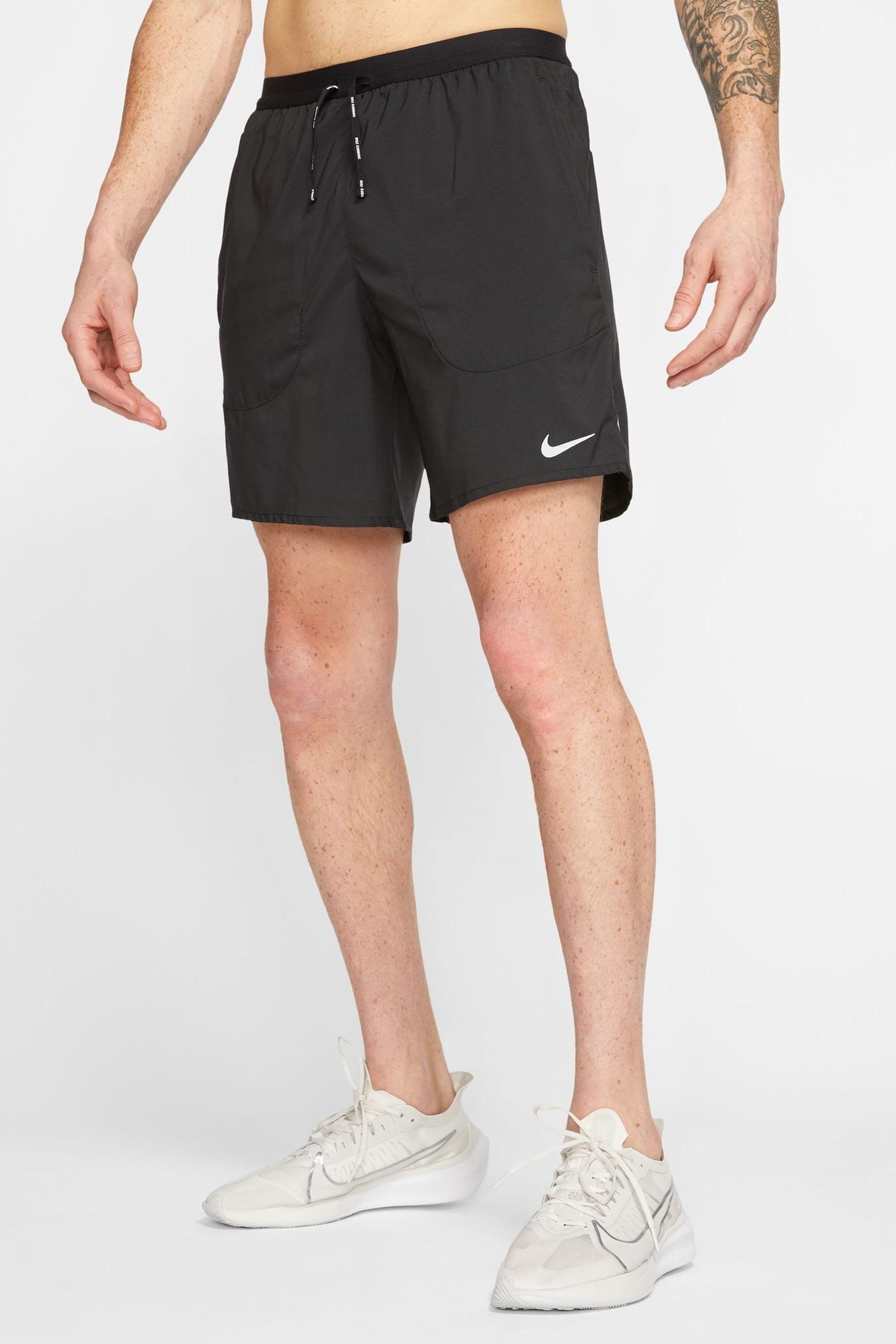 Nike flex stride 7 inch online
