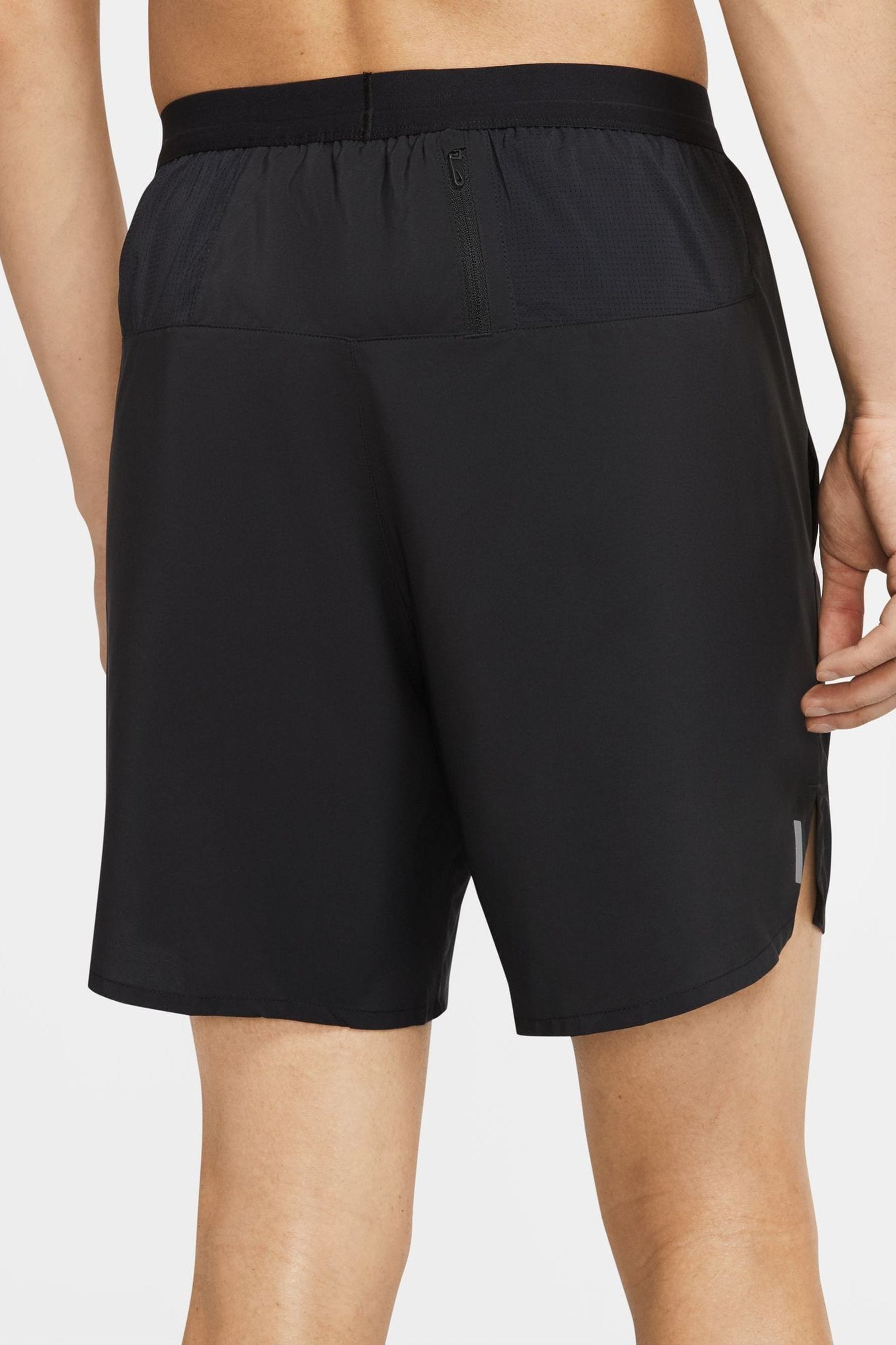 Nike flex stride 7 inch shop
